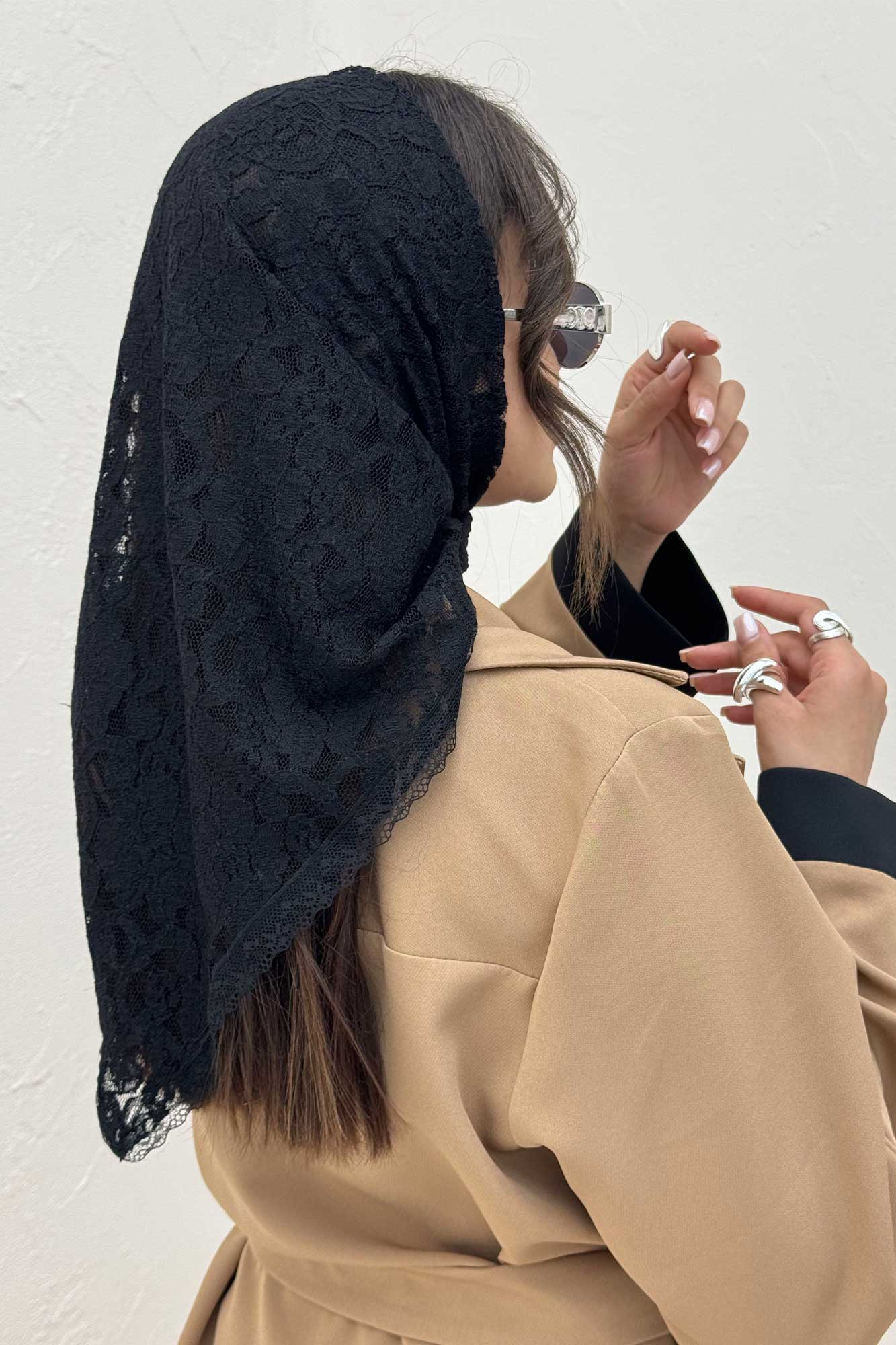 روسری سه گوش گیپور طرح ده