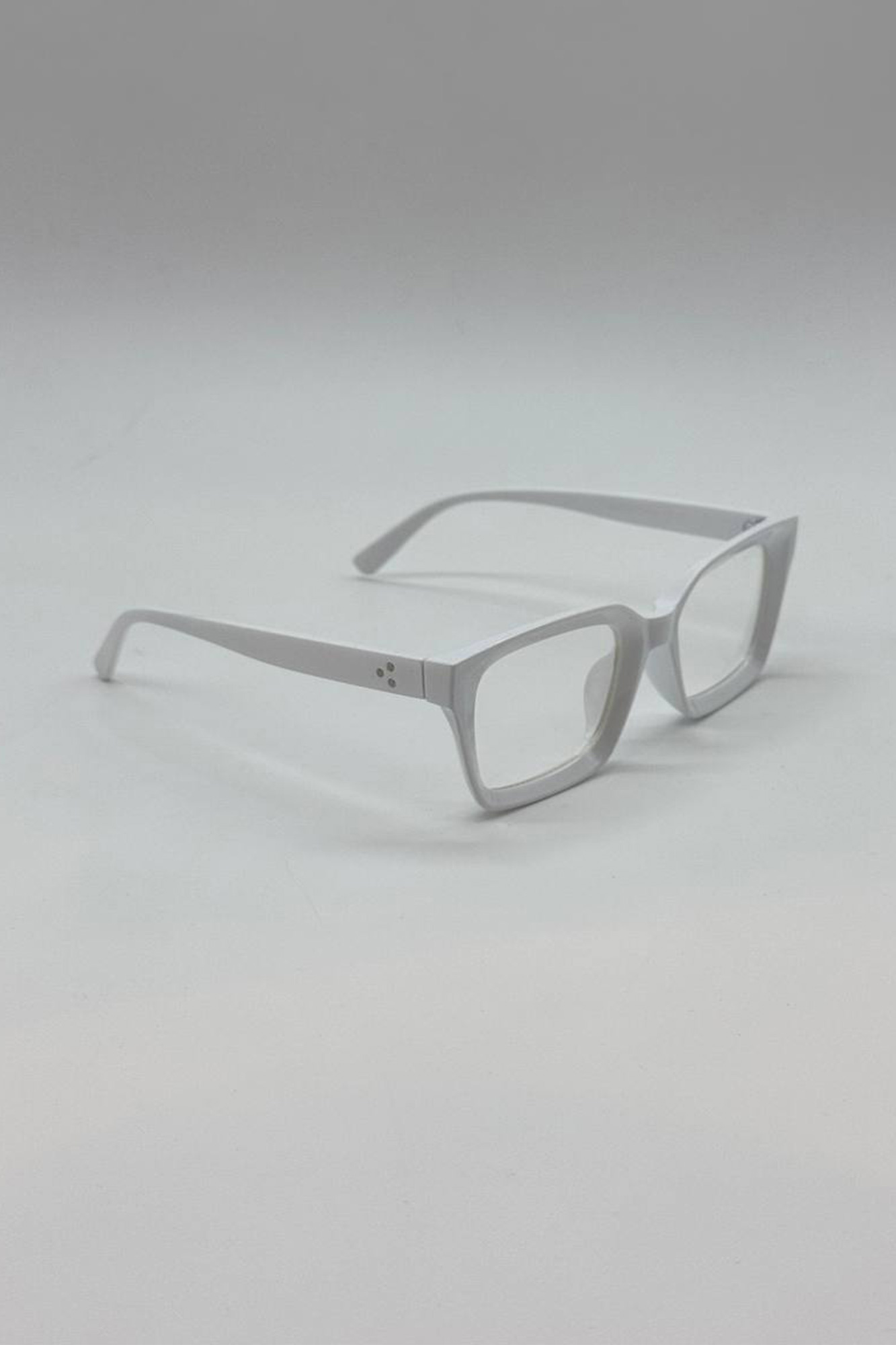 عینک زنانه کد 173(شیشه ساده)