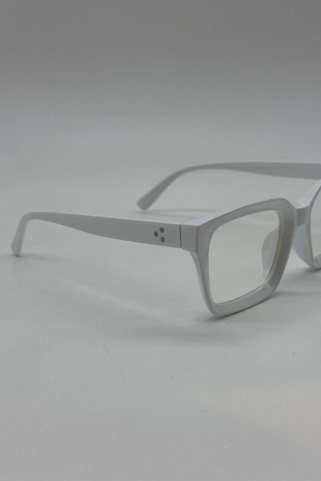 عینک زنانه کد 173(شیشه ساده)