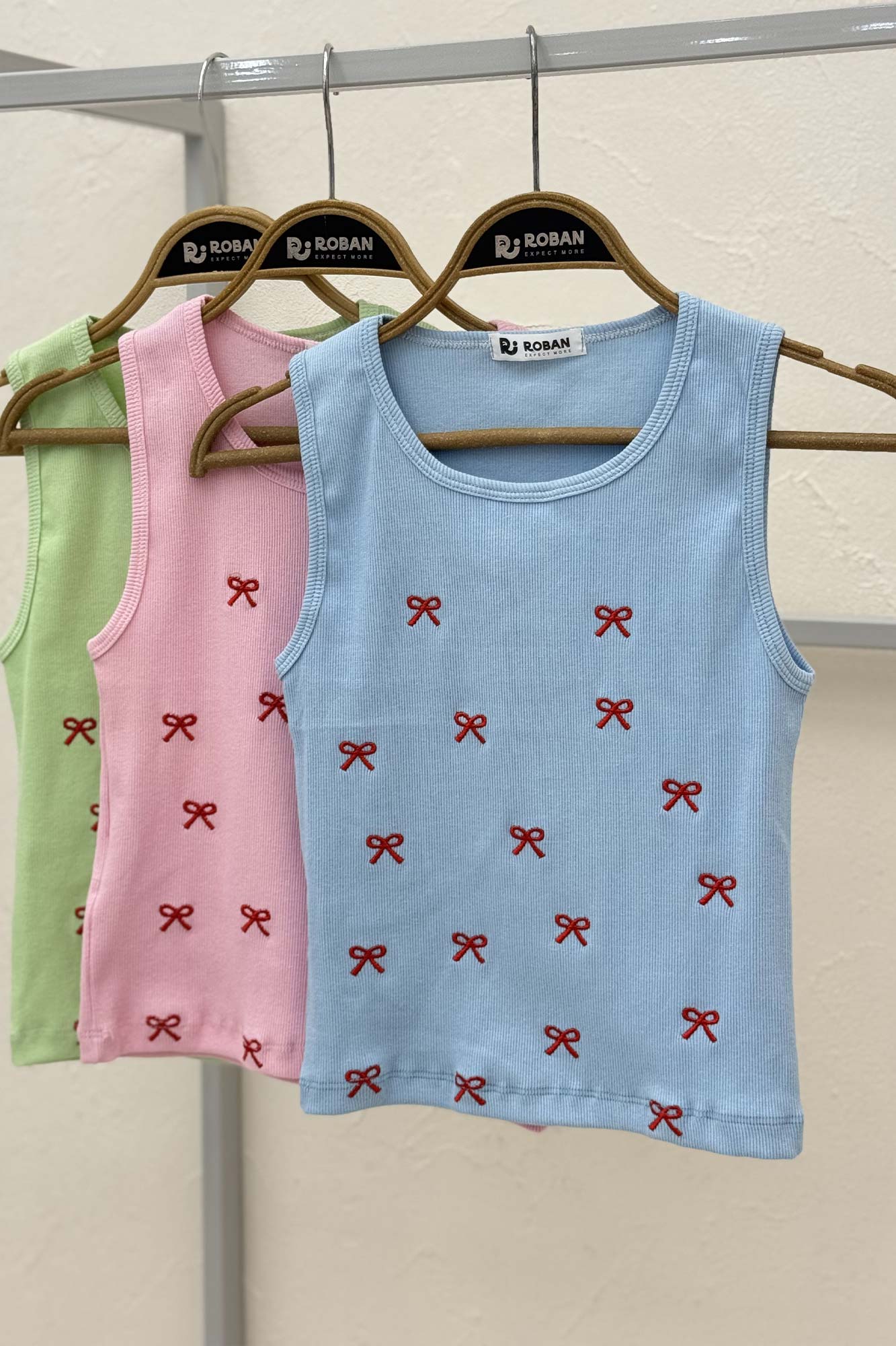 تاپ فانریپ گلدوزی پاپیون