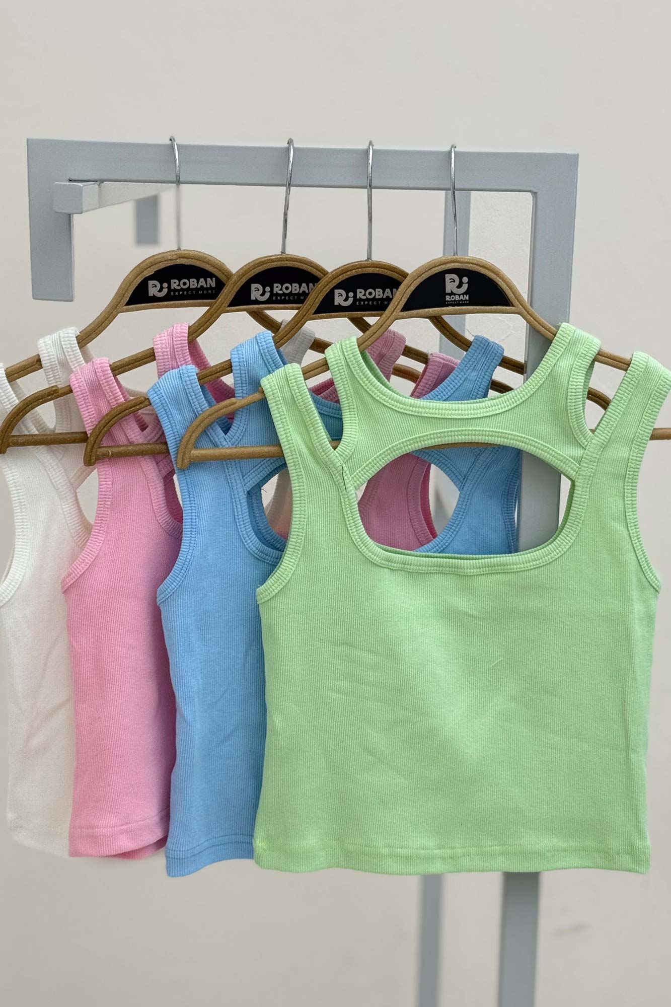 تاپ فانریپ دوتیکه سینه باز