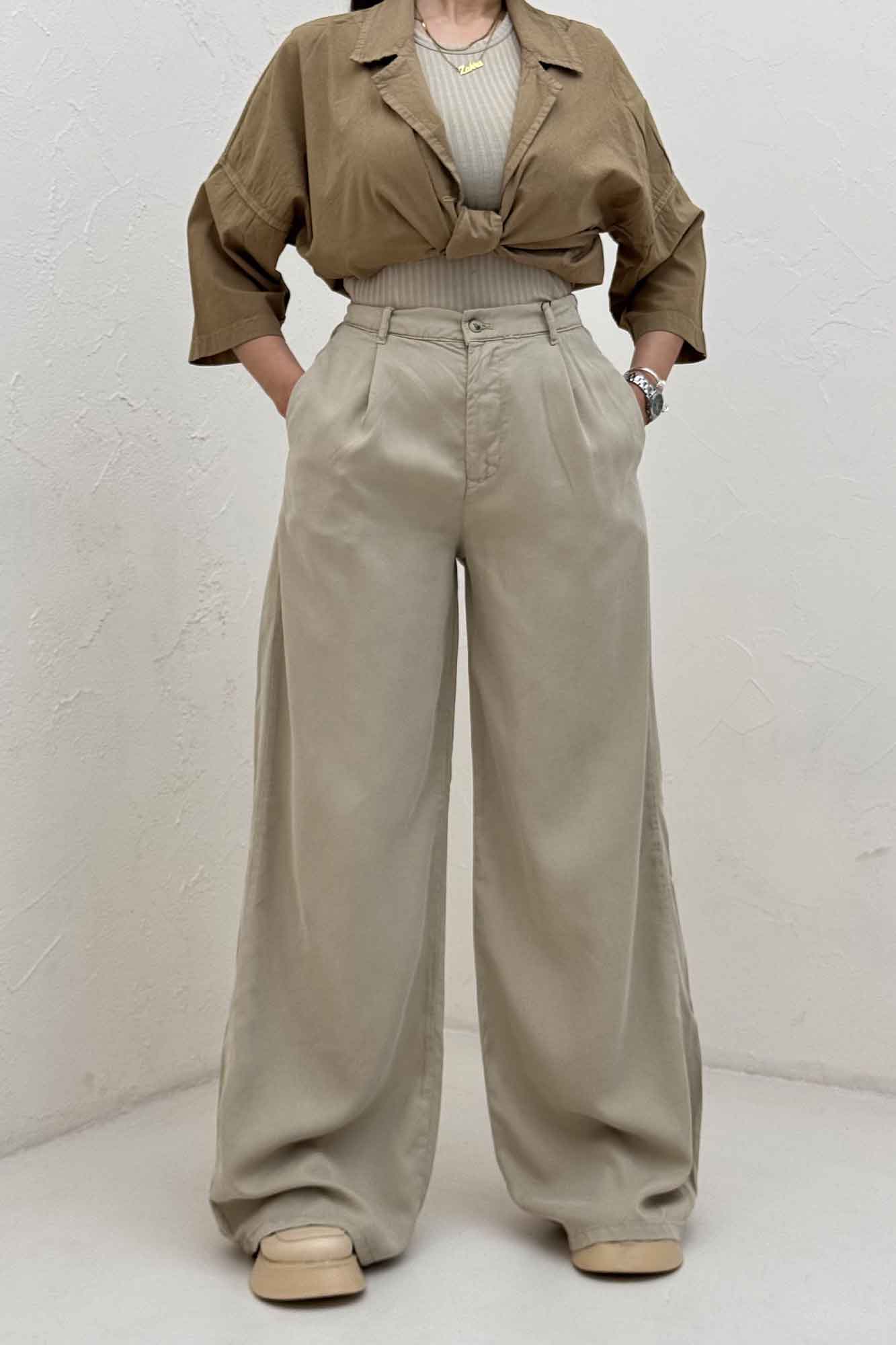 شلوار سیلک بگ پشت کش