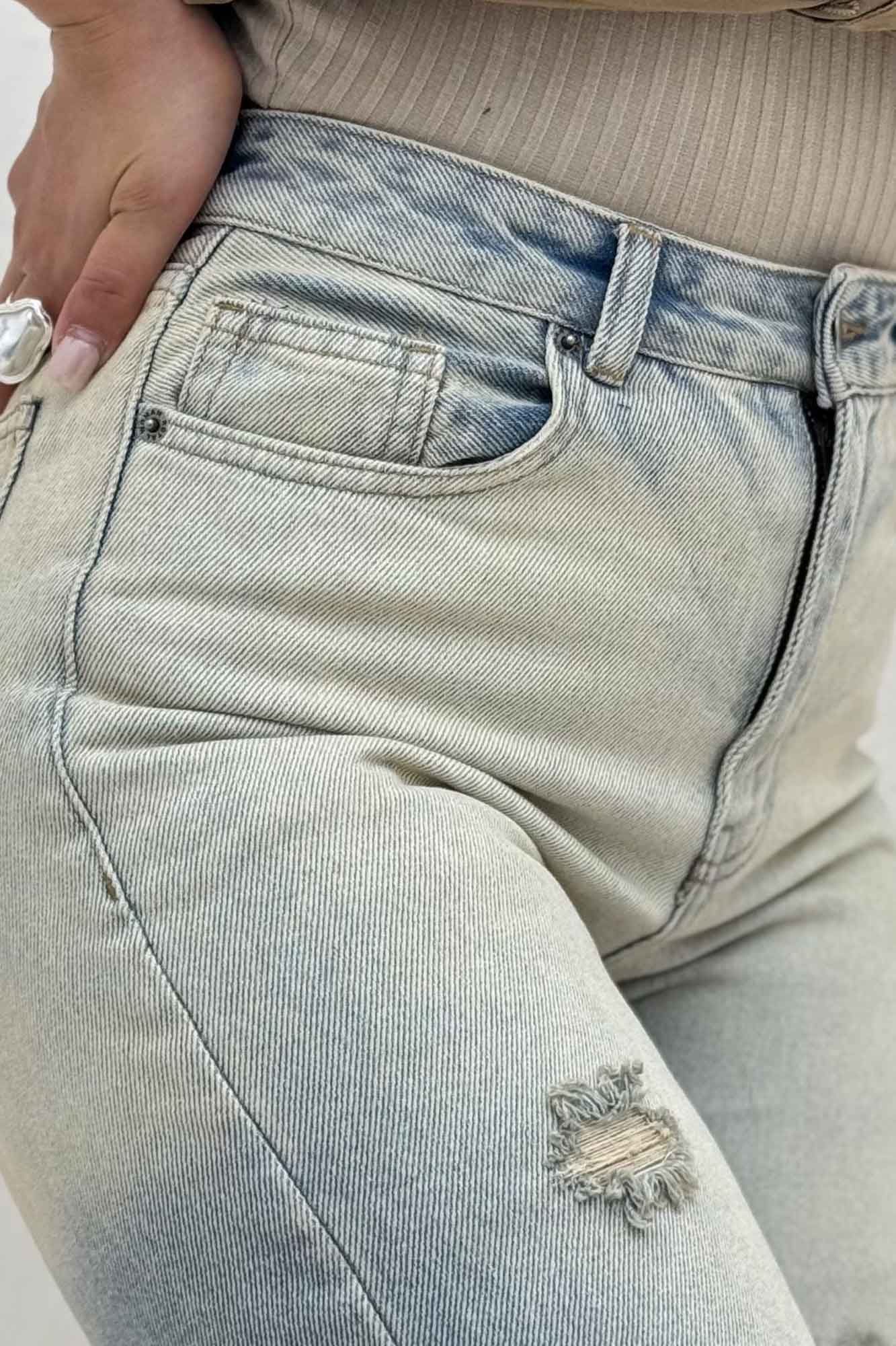 شلوار جین نیم بگ کمر ساده دبل زاپ 9002906