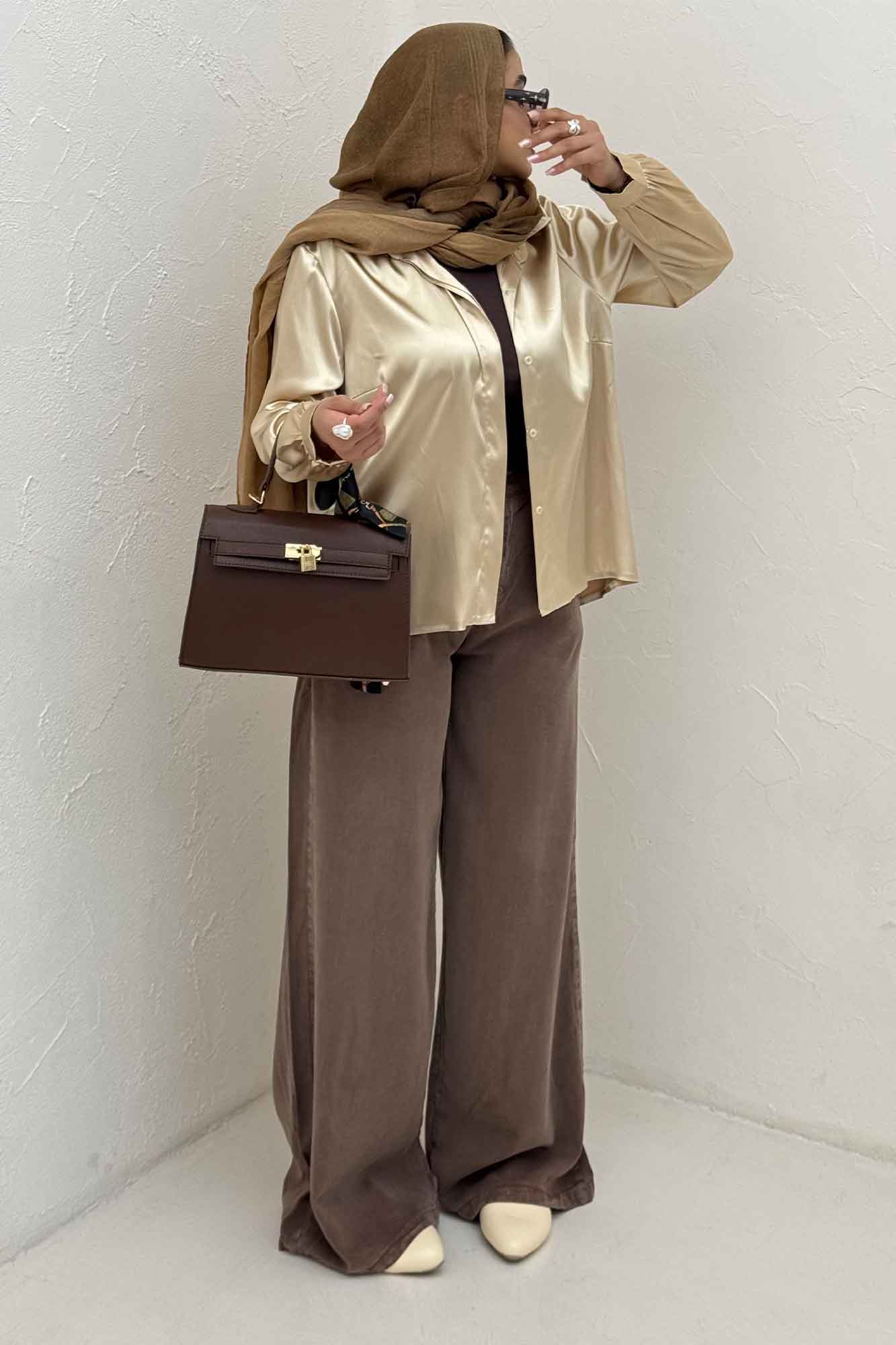 شومیز مانتویی ساتن دکمه مخفی