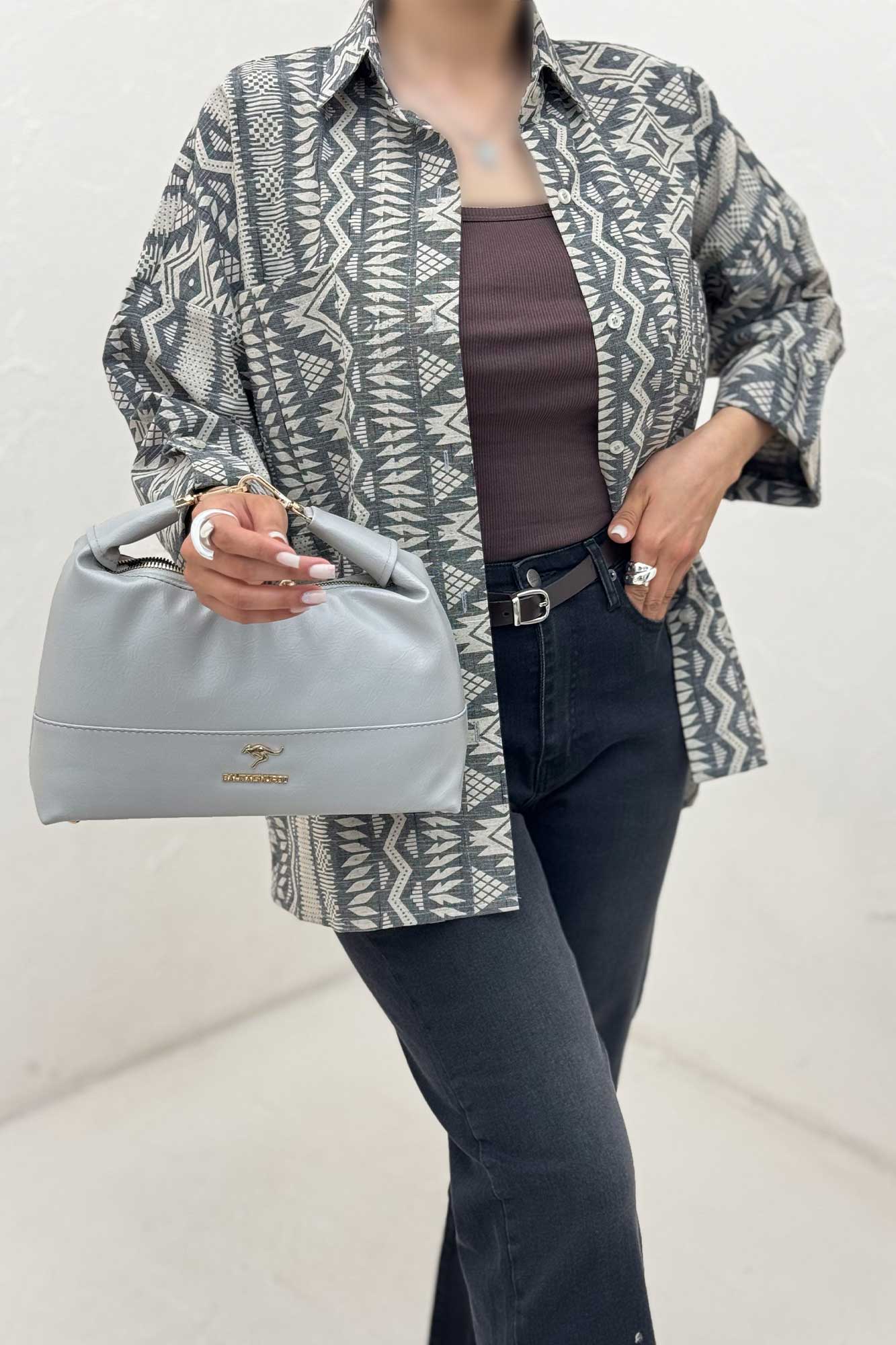 شومیز مانتویی طرحدار آستین پاگن