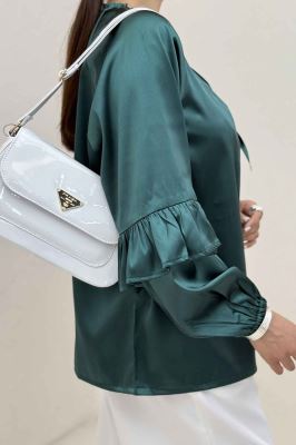 بلوز ساتن یقه گت آستین چین دار