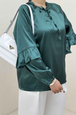 بلوز ساتن یقه گت آستین چین دار