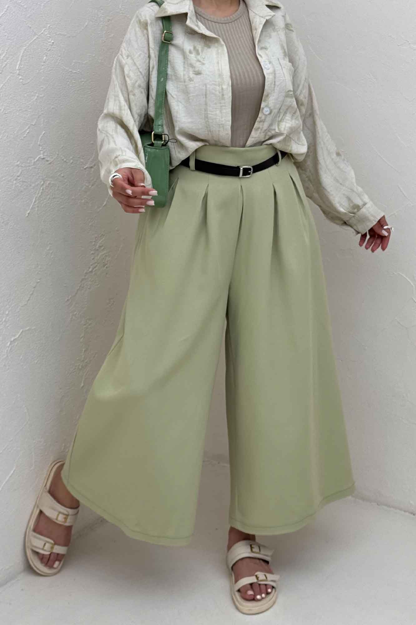 شومیز پرینتی طرح شاخ و برگ