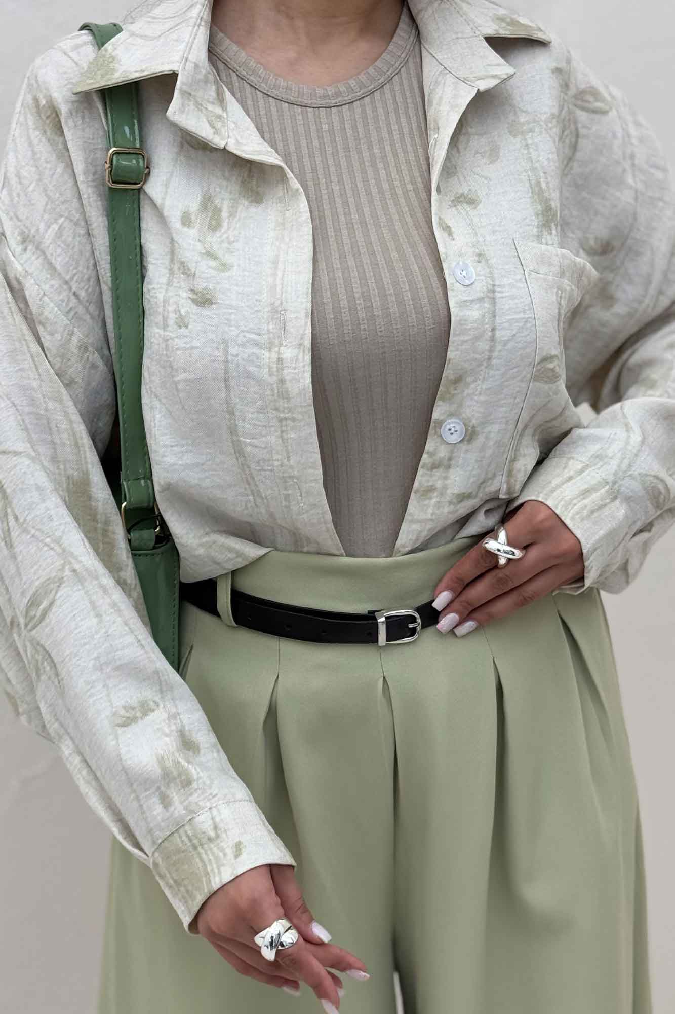 شومیز پرینتی طرح شاخ و برگ