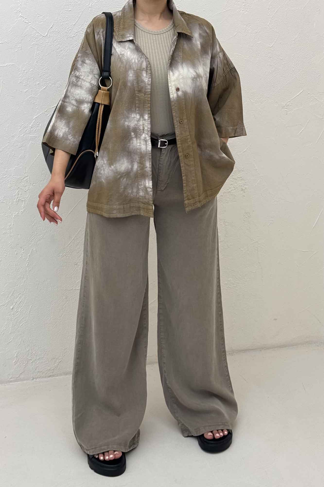 مانتو لینن آستین سه رب یقه شکاری (آبرنگی)TR