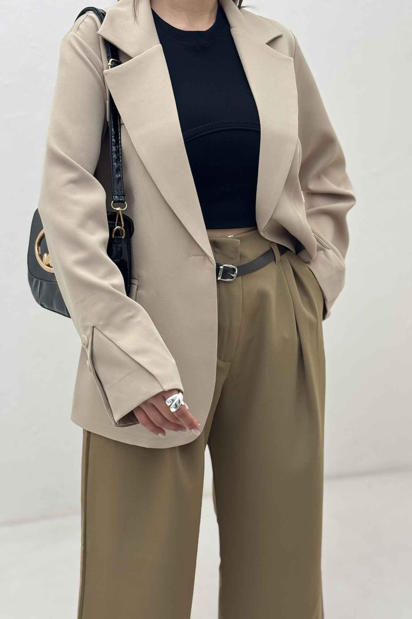 کت مازراتی پشت هفتی دیارا