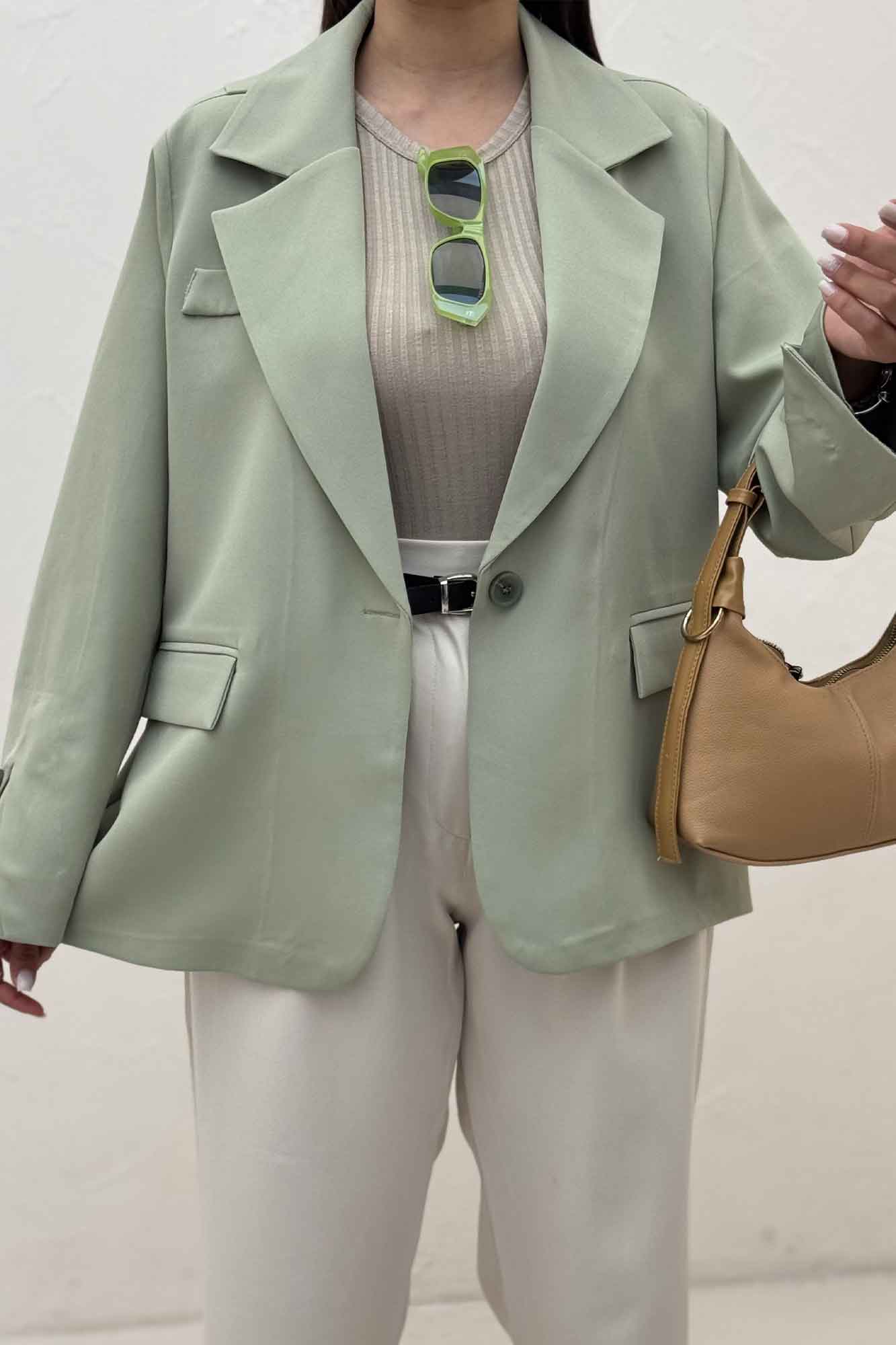 کت مازراتی پشت هفتی دیارا