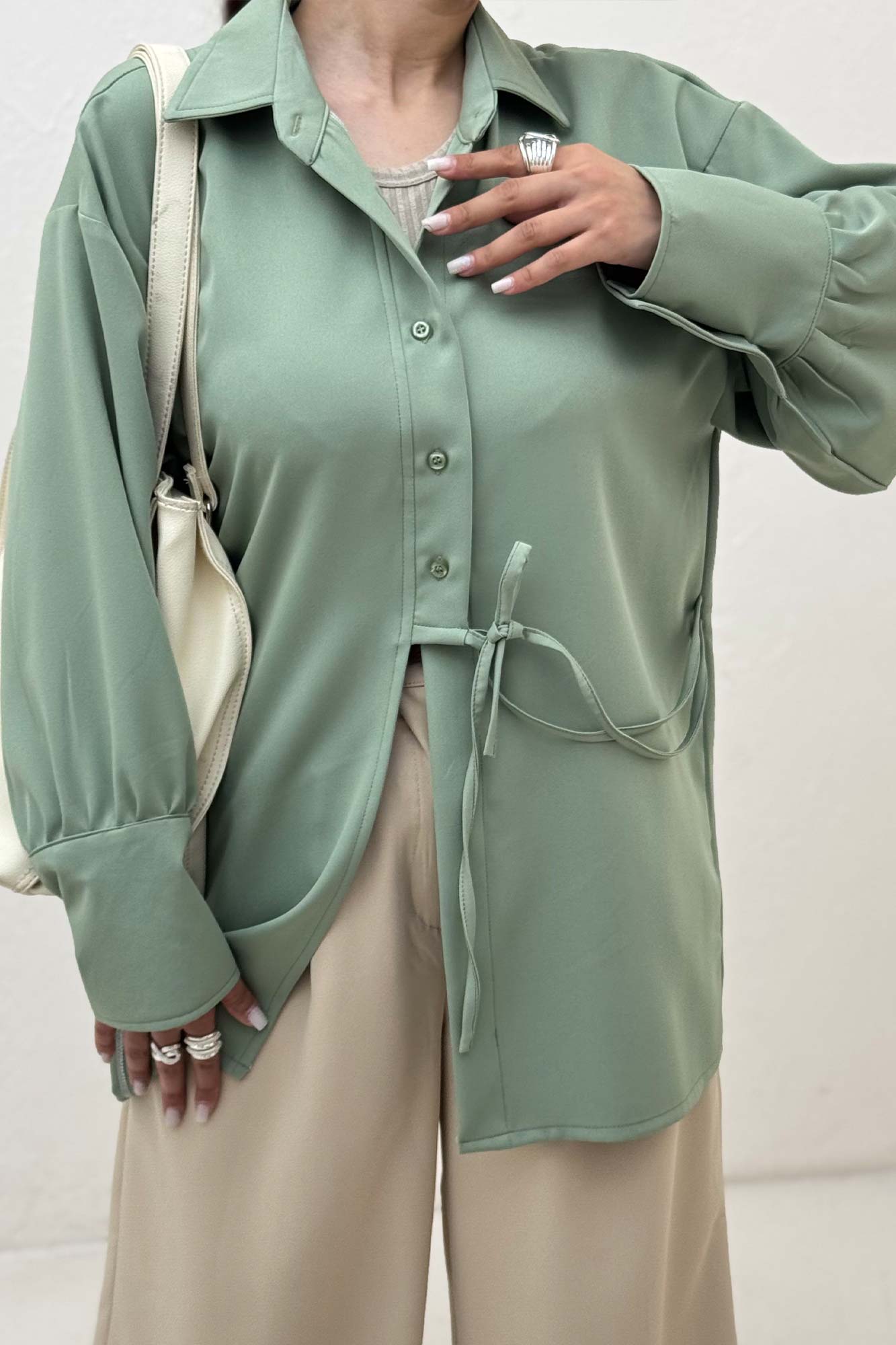 مانتو مازراتی مچ پهن جلو بنددار 