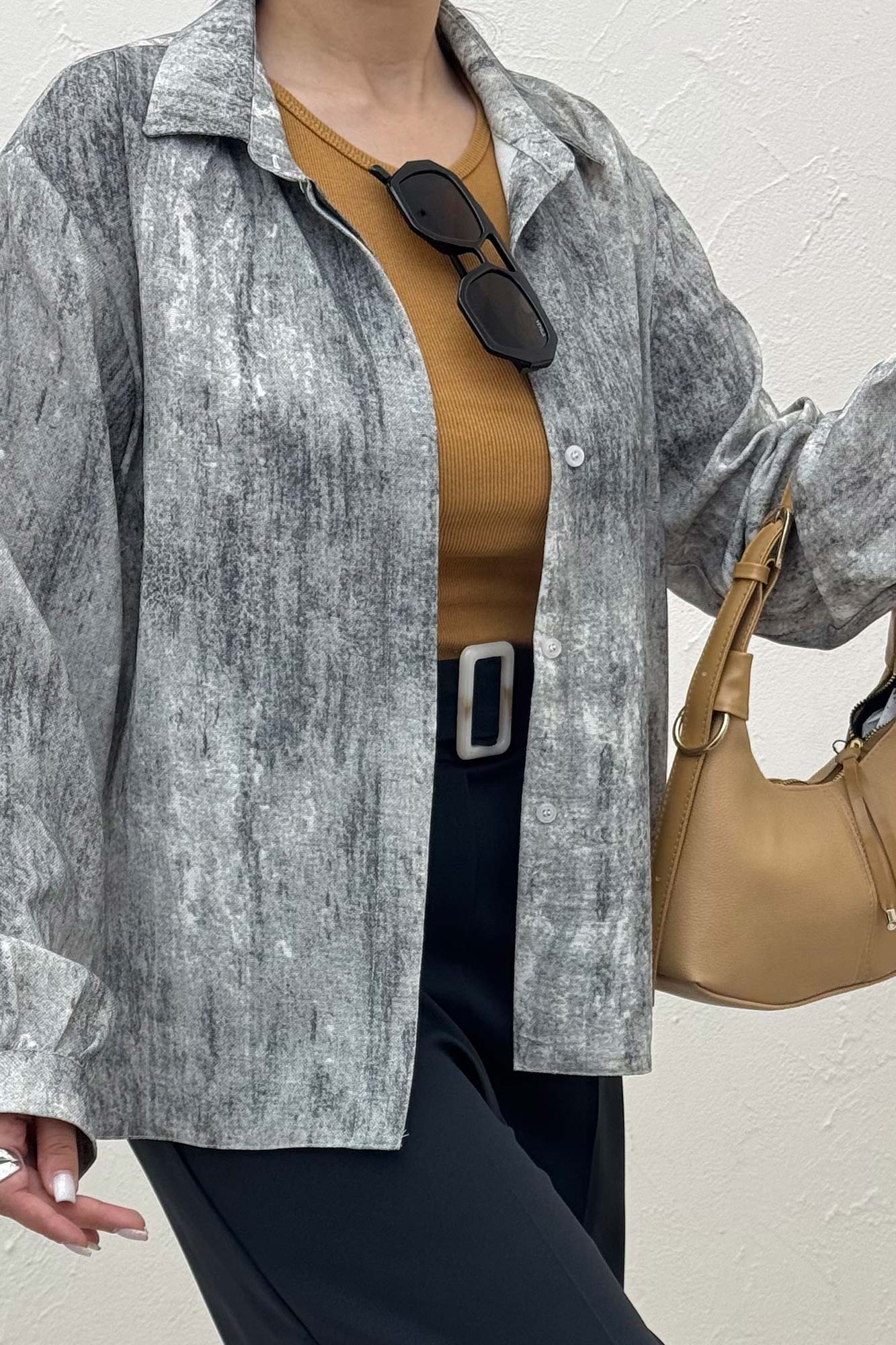 شومیز مانتویی پرینتی دکمه مخفی طرح 1