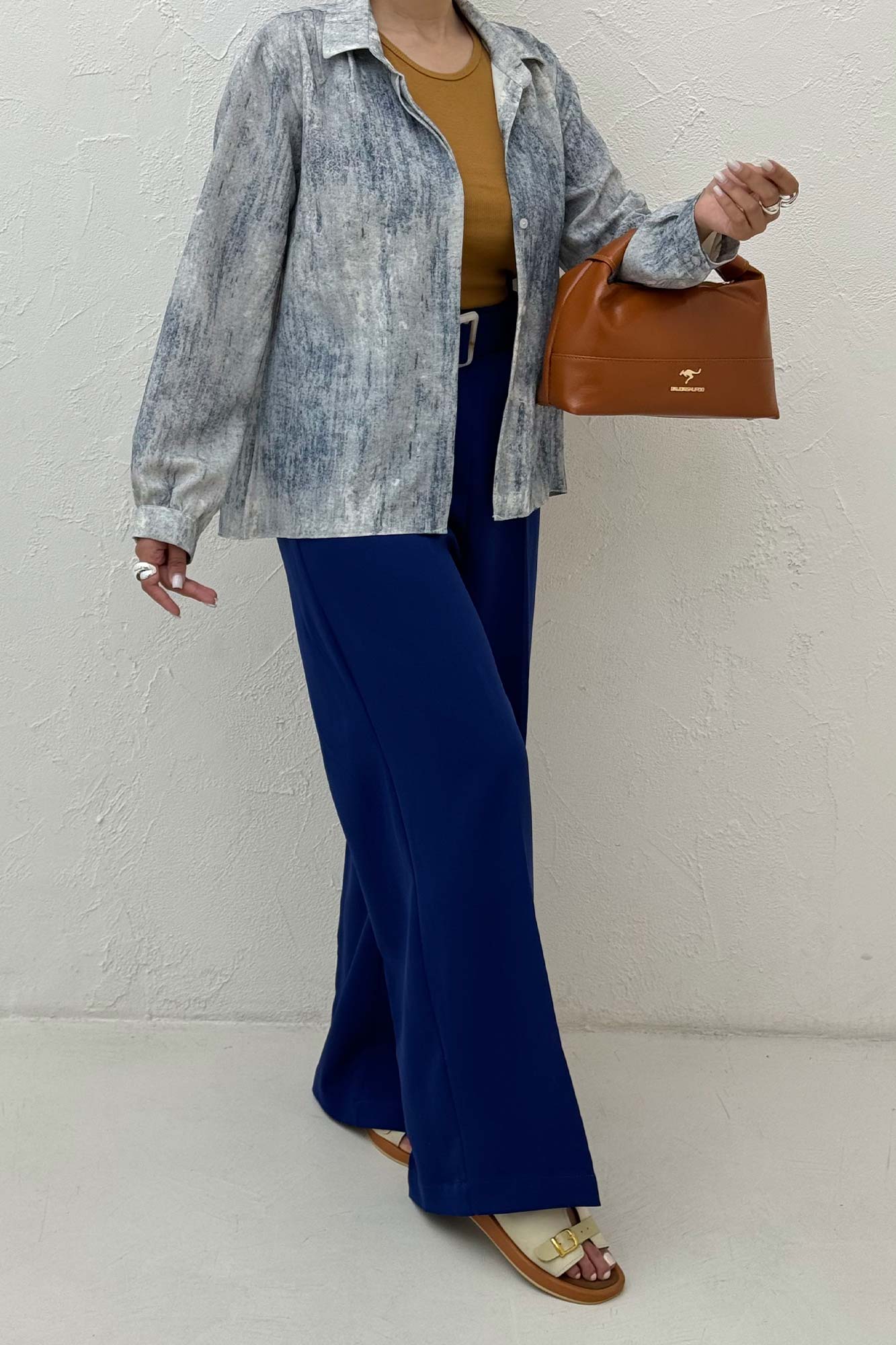 شومیز مانتویی پرینتی دکمه مخفی طرح 1