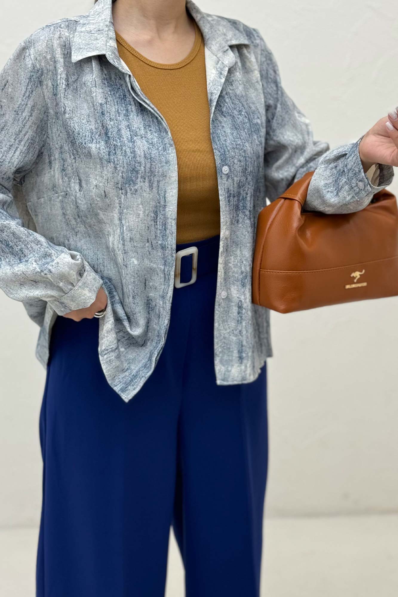 شومیز مانتویی پرینتی دکمه مخفی طرح 1