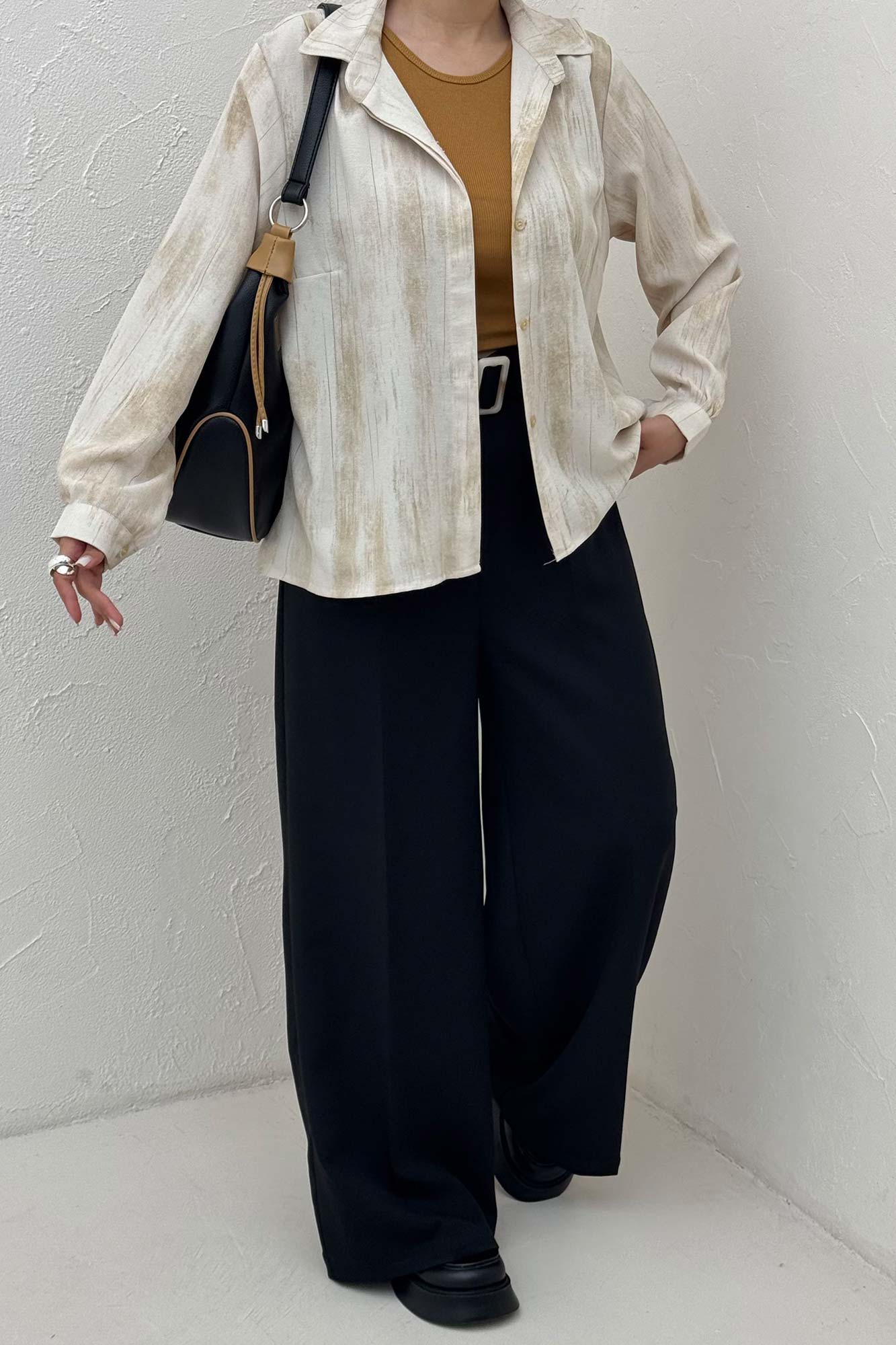 شومیز مانتویی پرینتی دکمه مخفی طرح 2