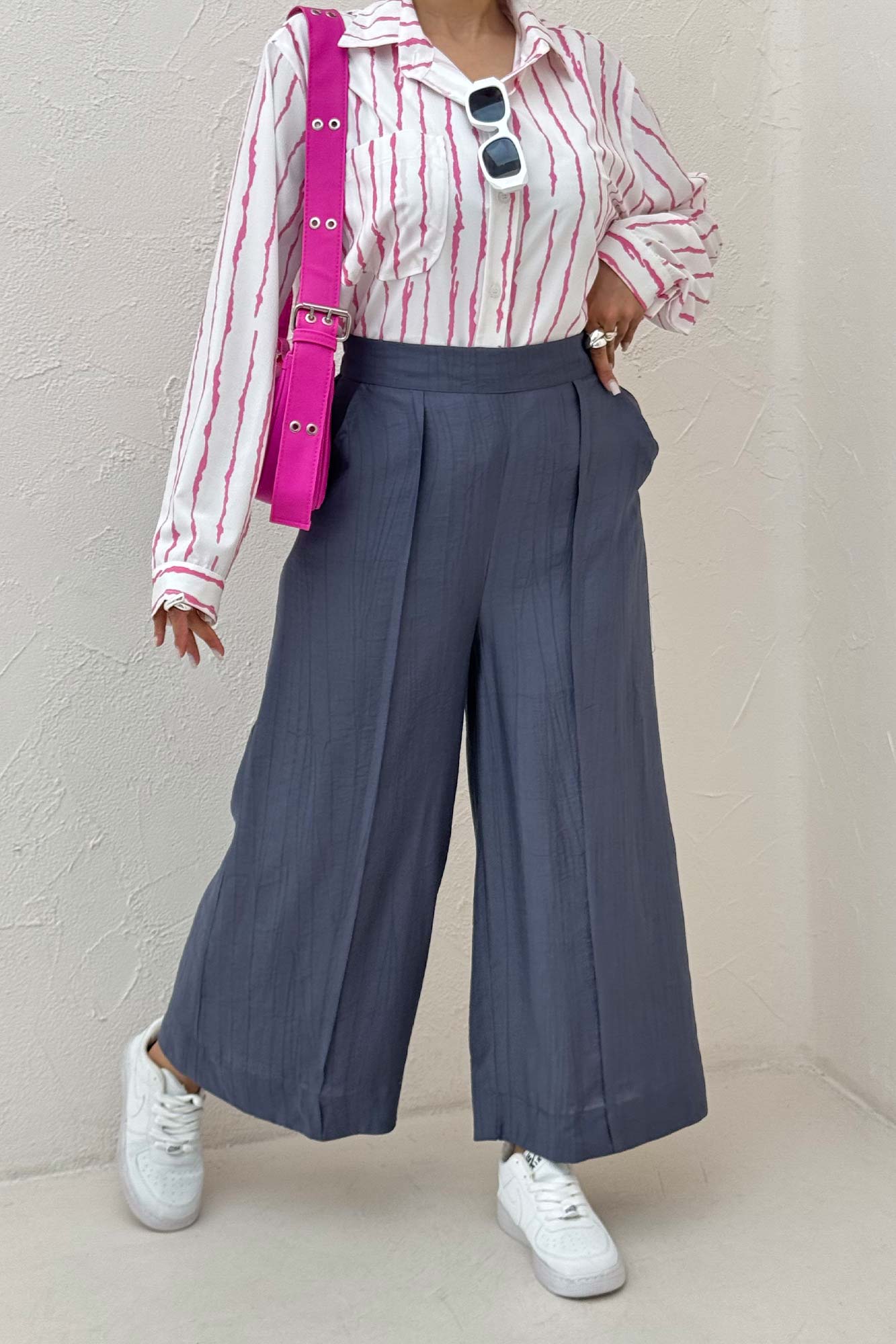 شلوار واید کریشه جلو دوخت