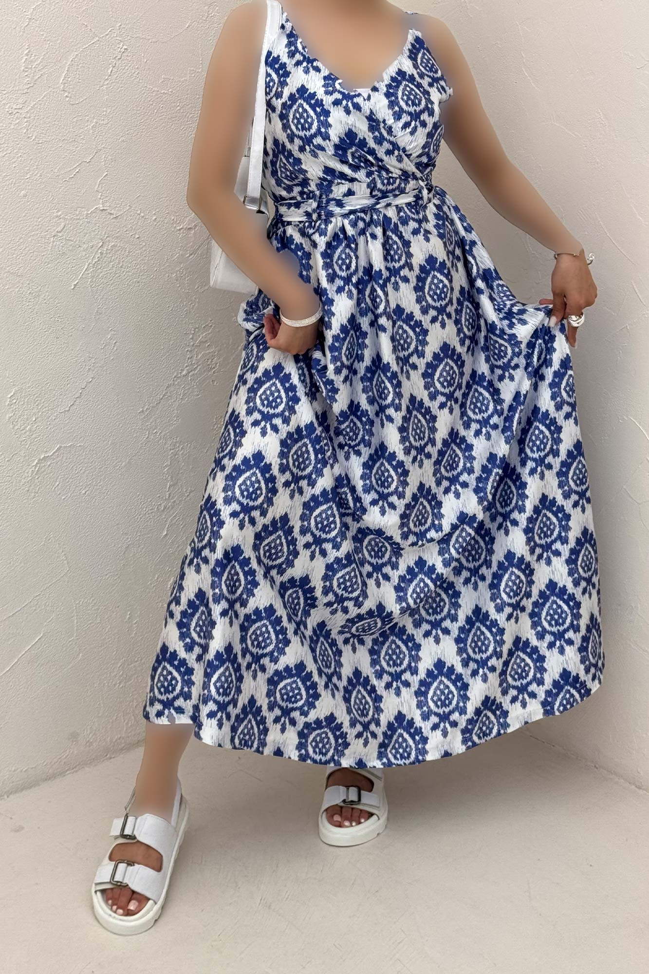 پیراهن ساحلی ساتن حریر طرح نقش آبی