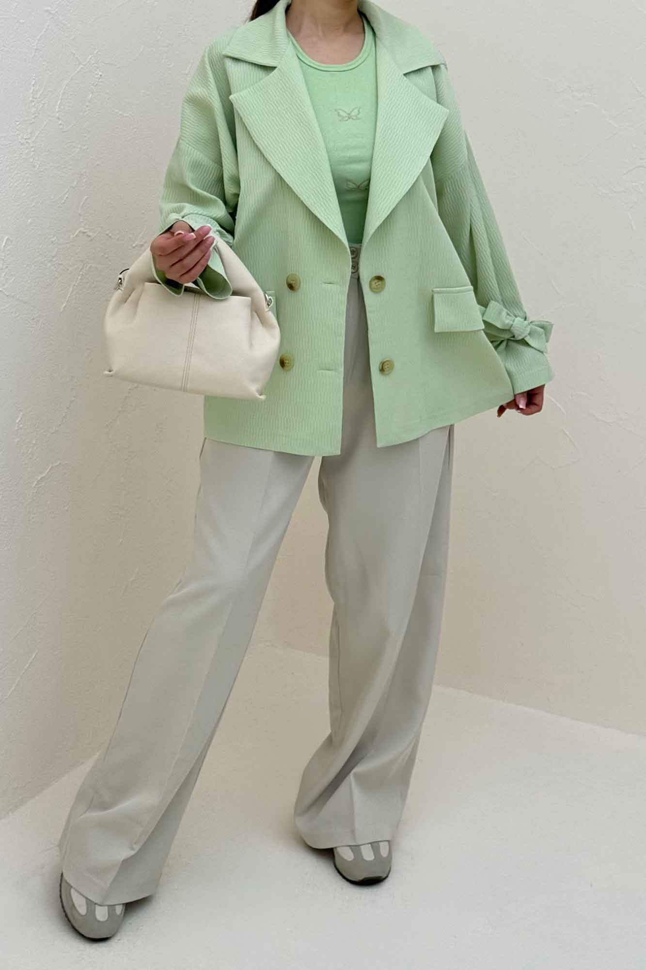 مانتو آستین بند دار ماگنولیا