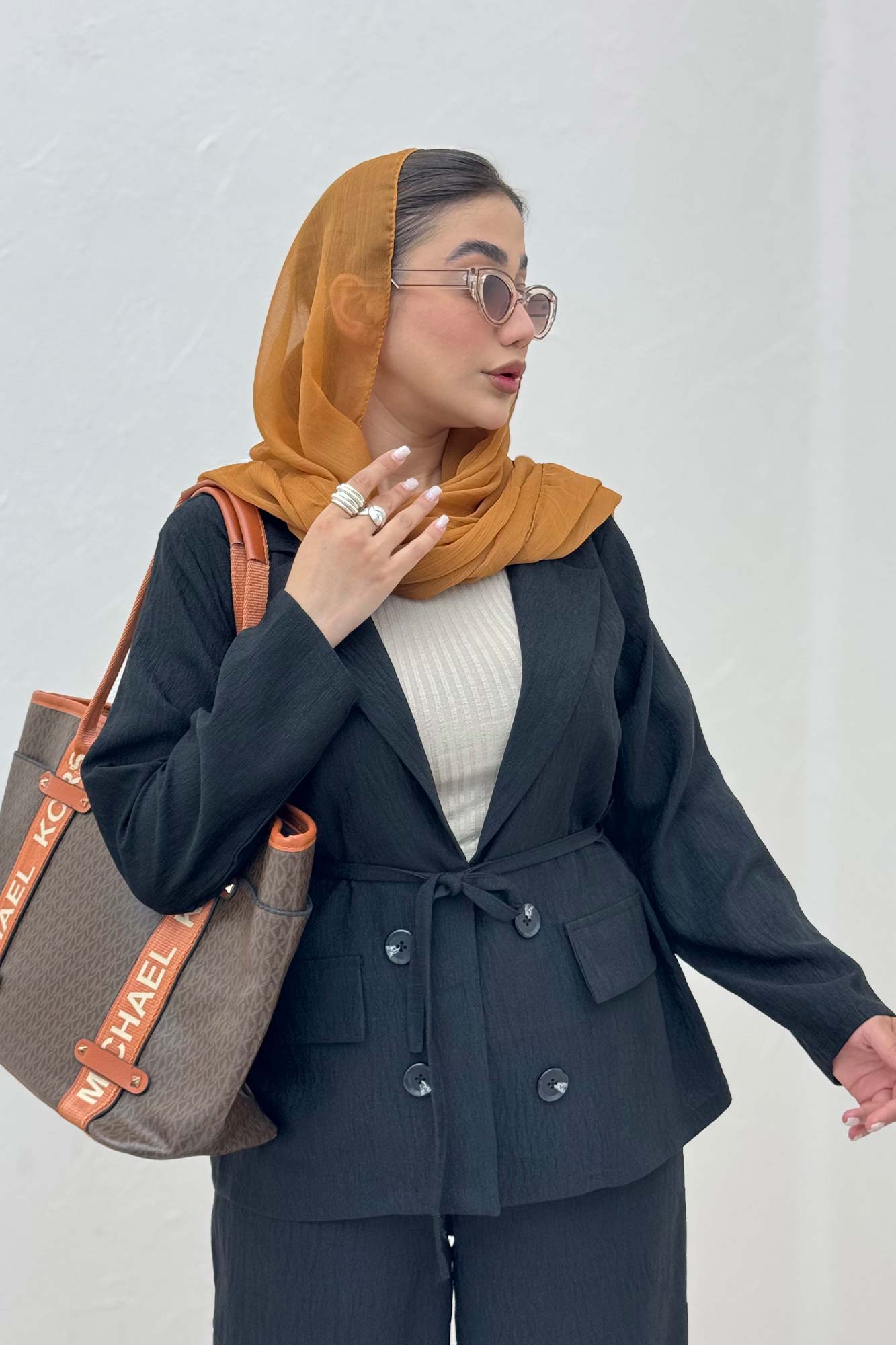 ست کت و شلوار یقه انگلیسی کریستال 