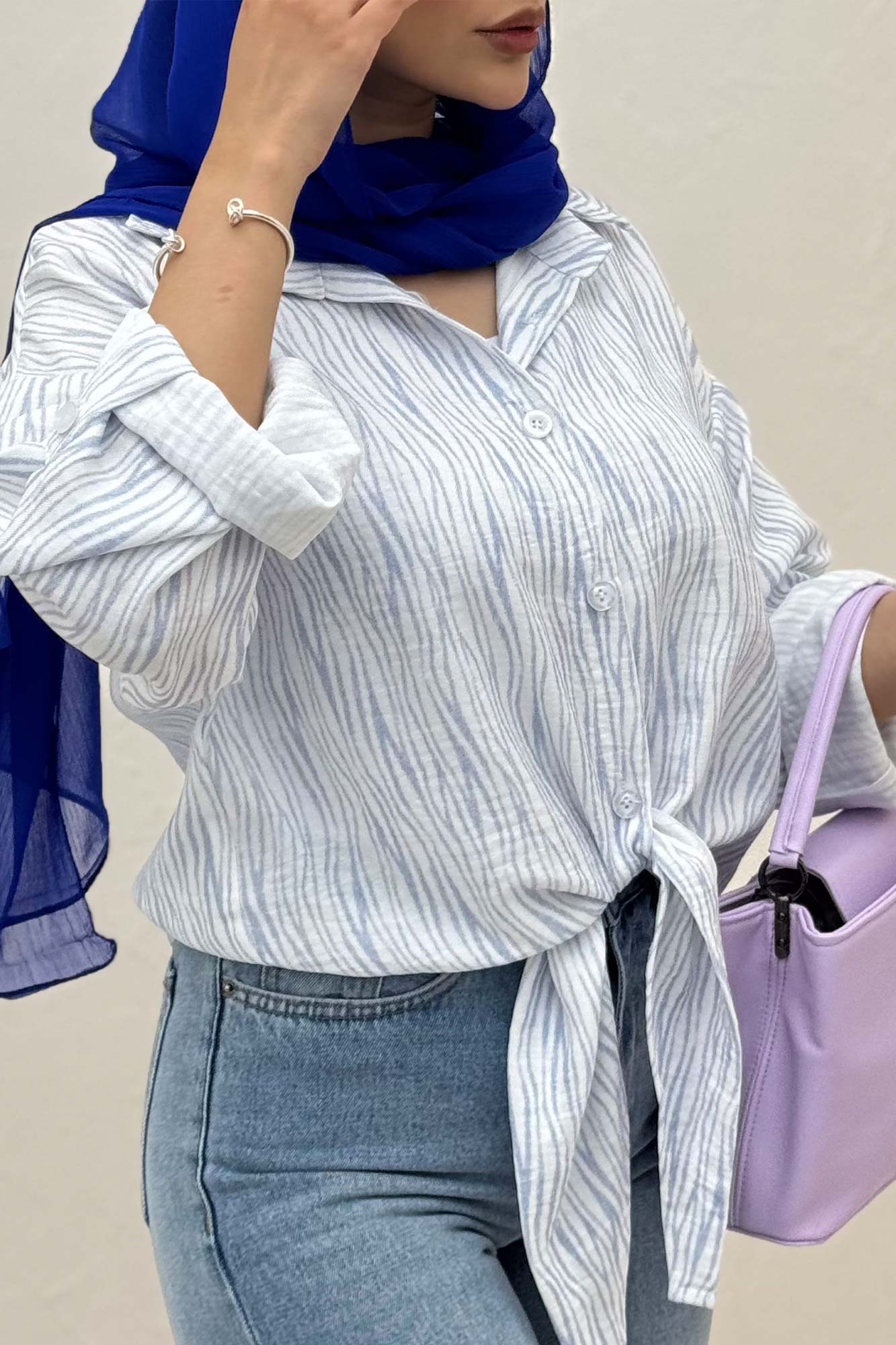 شومیز سوفیا طرح زبرا پایین گره