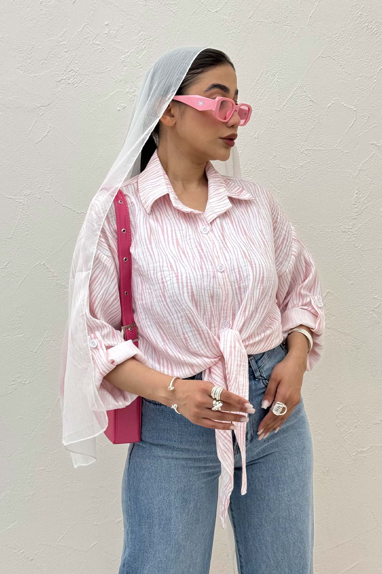 شومیز سوفیا طرح زبرا پایین گره