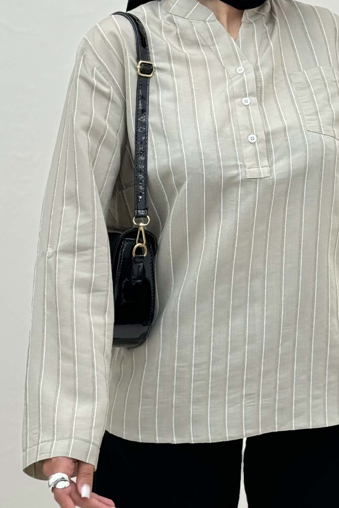 بلوز یقه بلیطی ژاکارد راه راه تک جیب