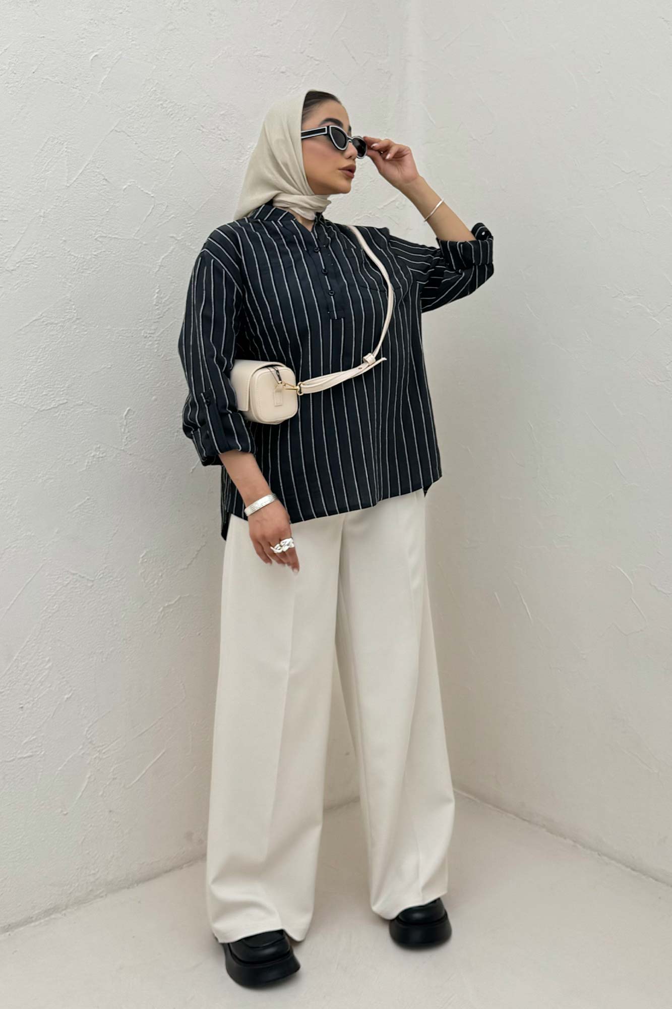 بلوز یقه بلیطی ژاکارد راه راه تک جیب