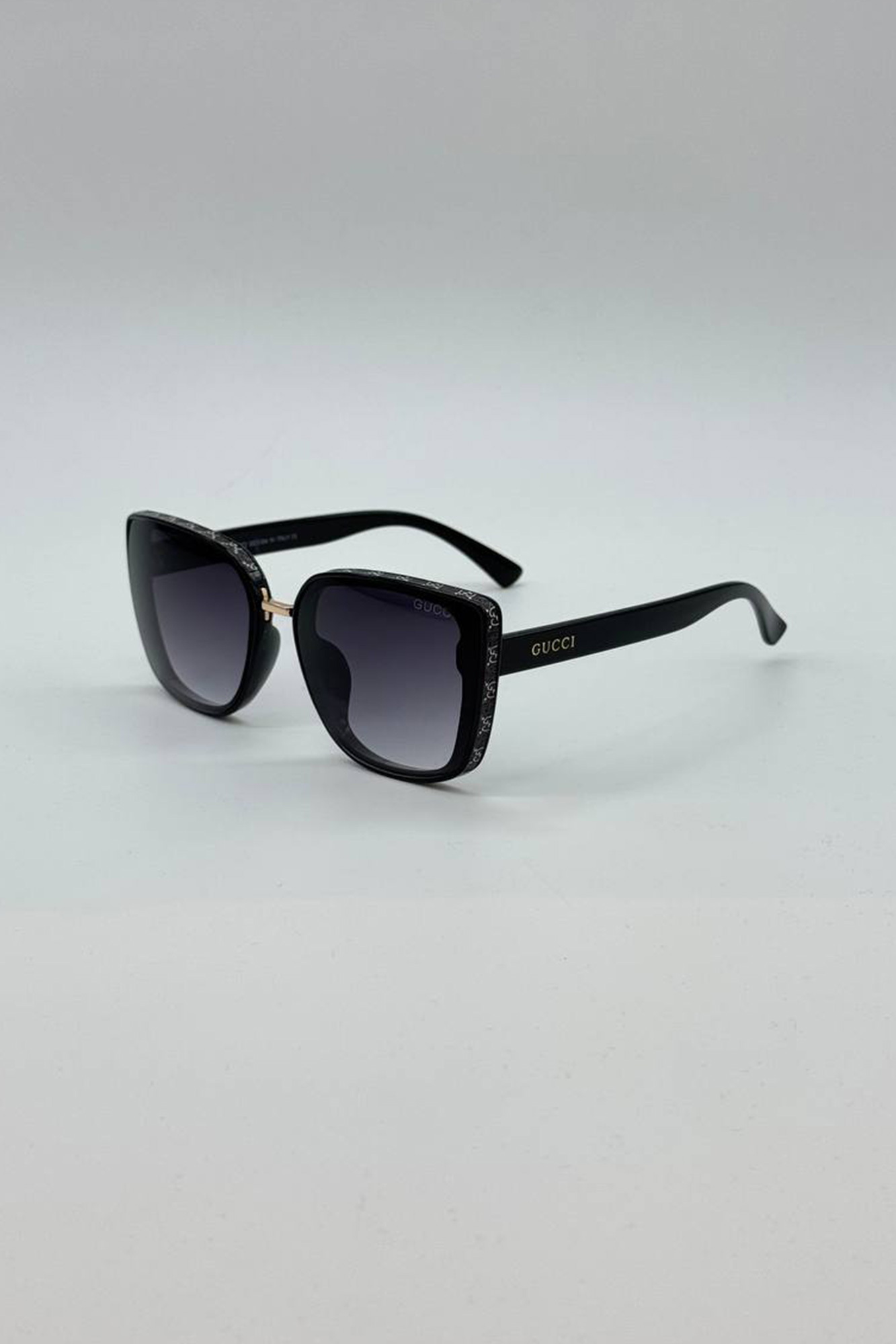 عینک زنانه کد 01