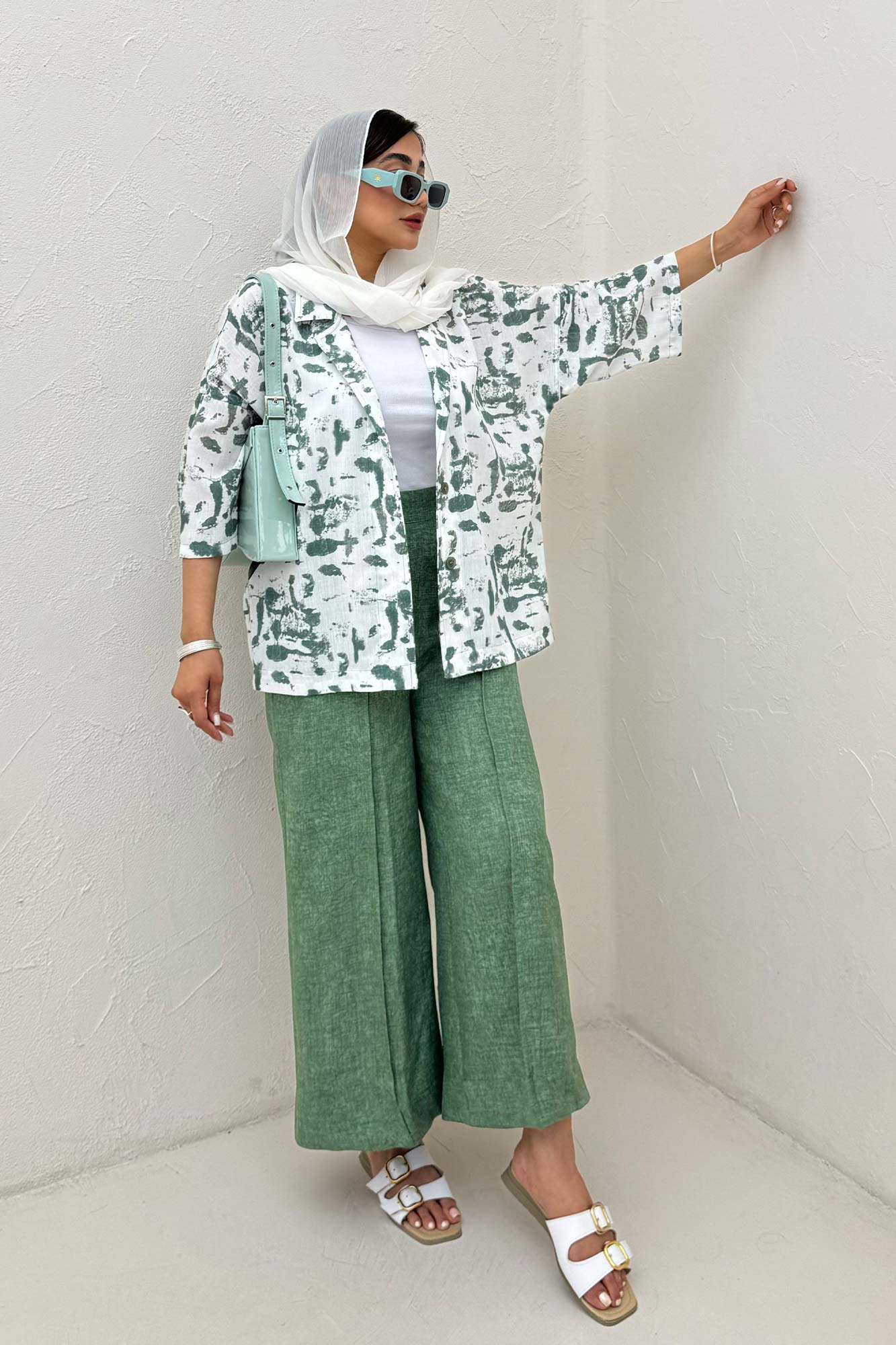 مانتو یقه شکاری لینن طرح دار کد 2