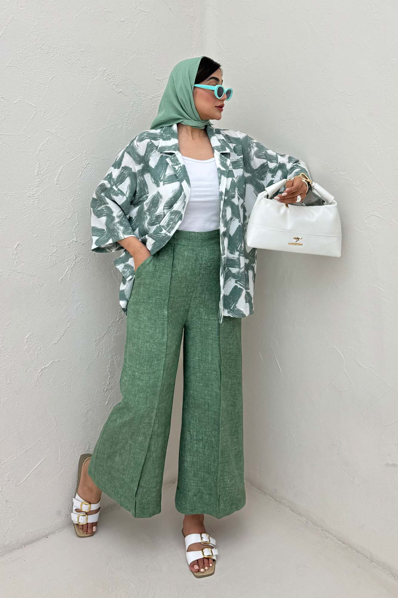 مانتو یقه شکاری لینن طرح دار کد 1