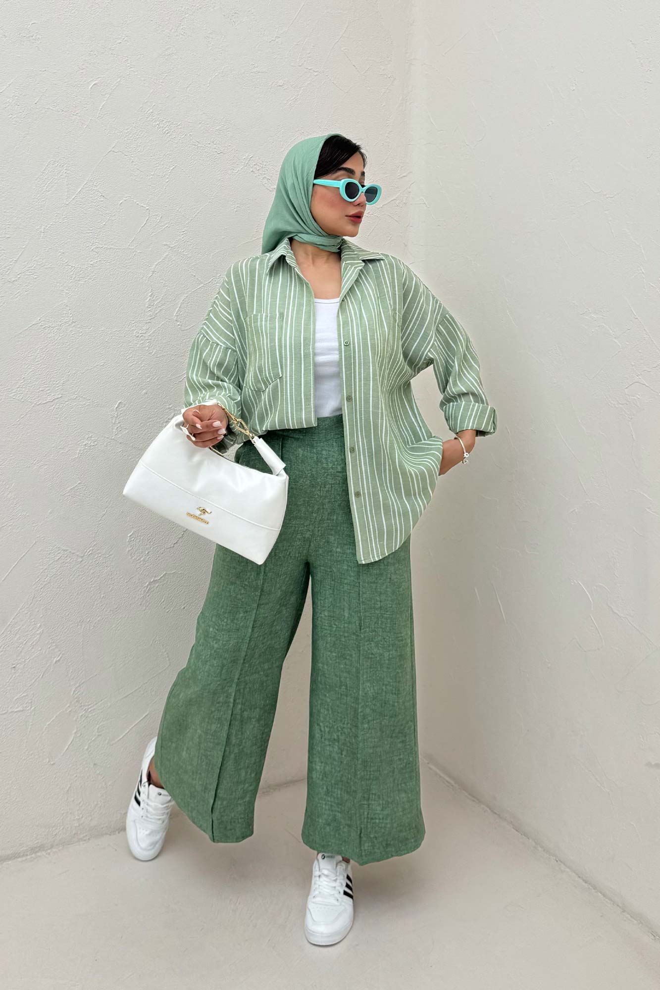 شومیز مانتویی لینن راه راه پشت پنس دار