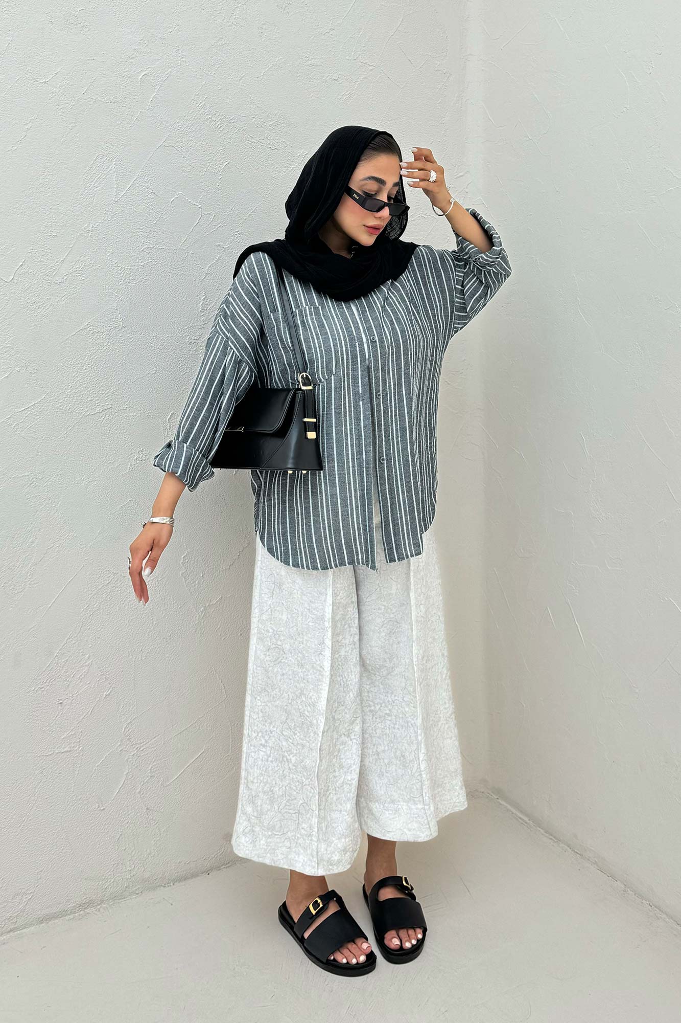 شومیز مانتویی لینن راه راه پشت پنس دار