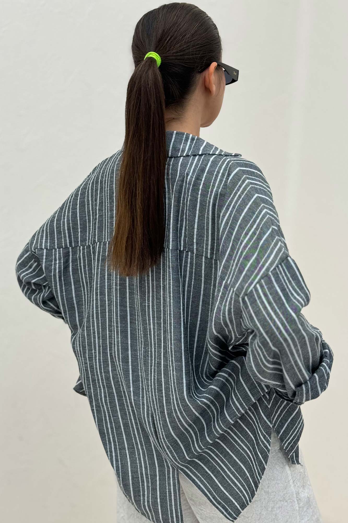 شومیز مانتویی لینن راه راه پشت پنس دار