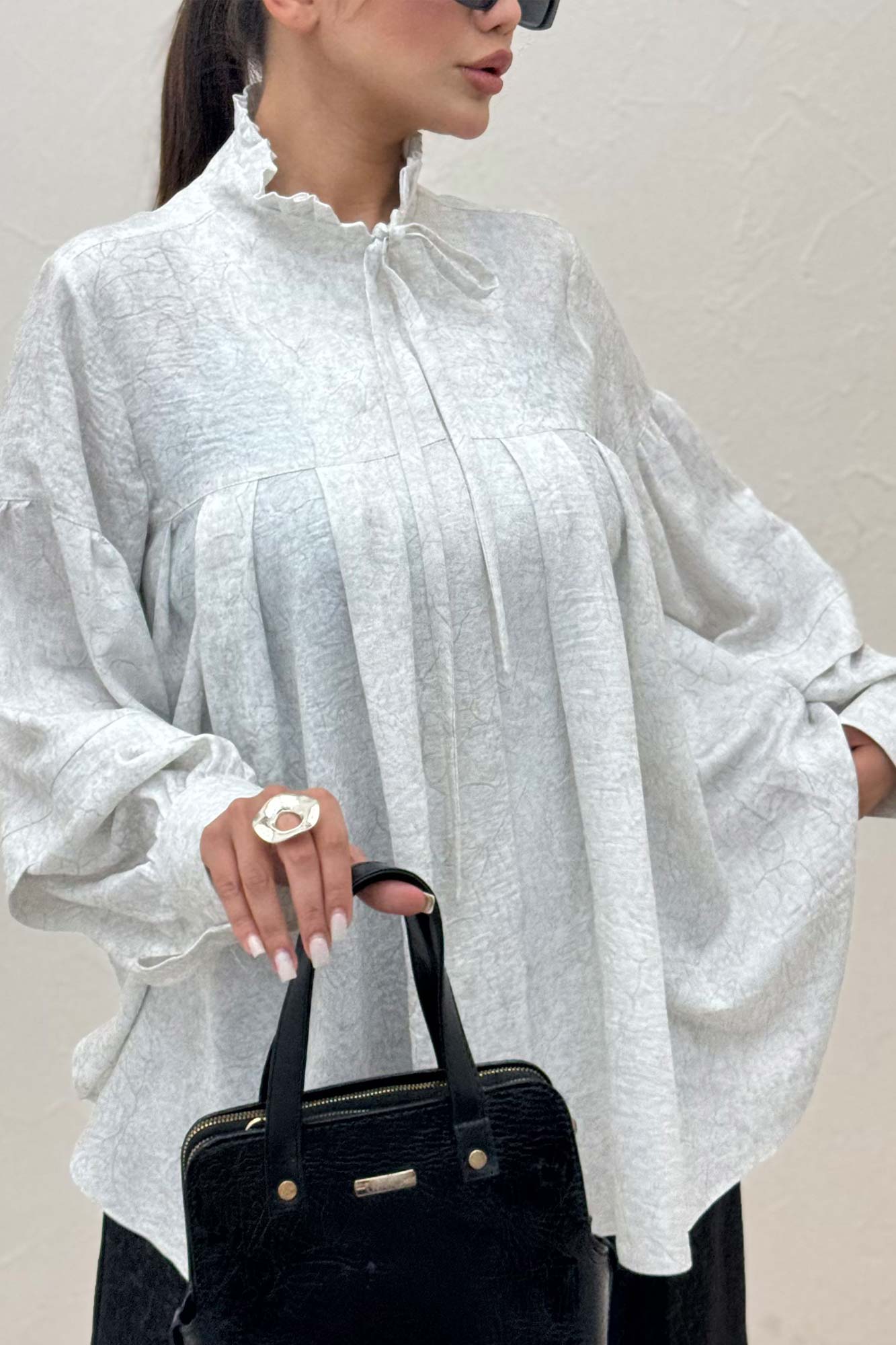 بلوز یقه چین دار شانتون سرامیکی یوکا