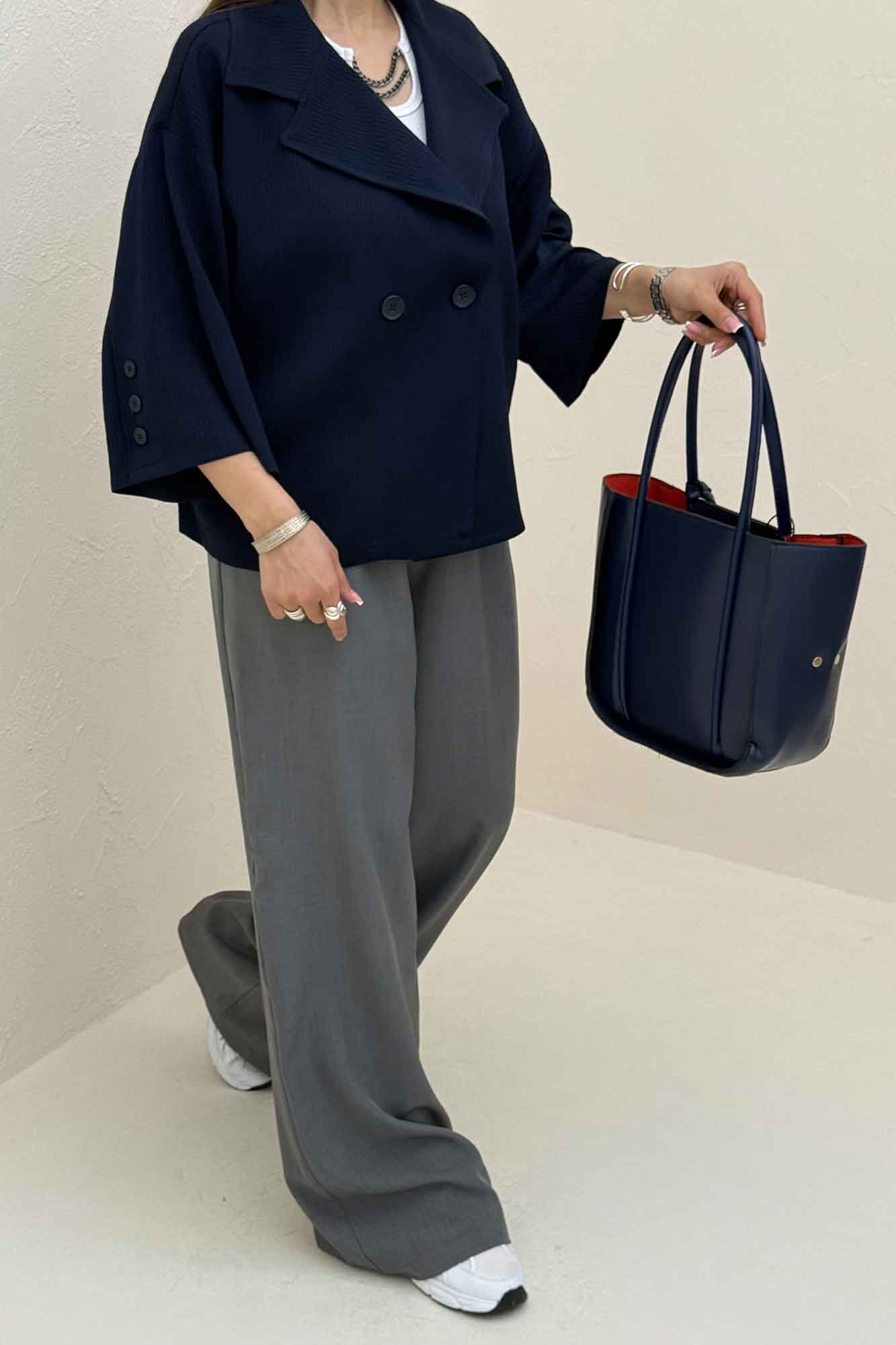 کت دو دکمه رونیکا