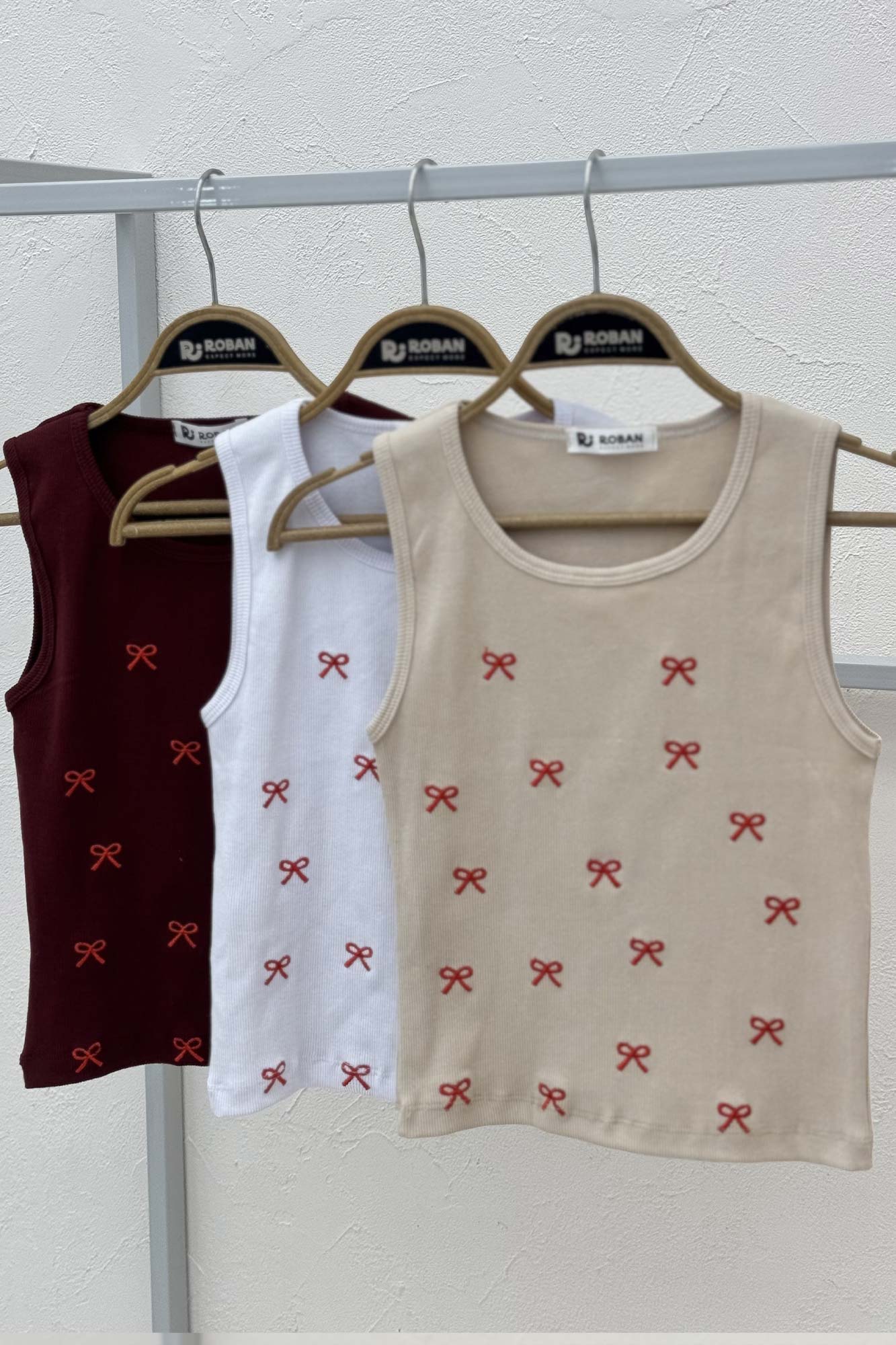 تاپ فانریپ گلدوزی پاپیون