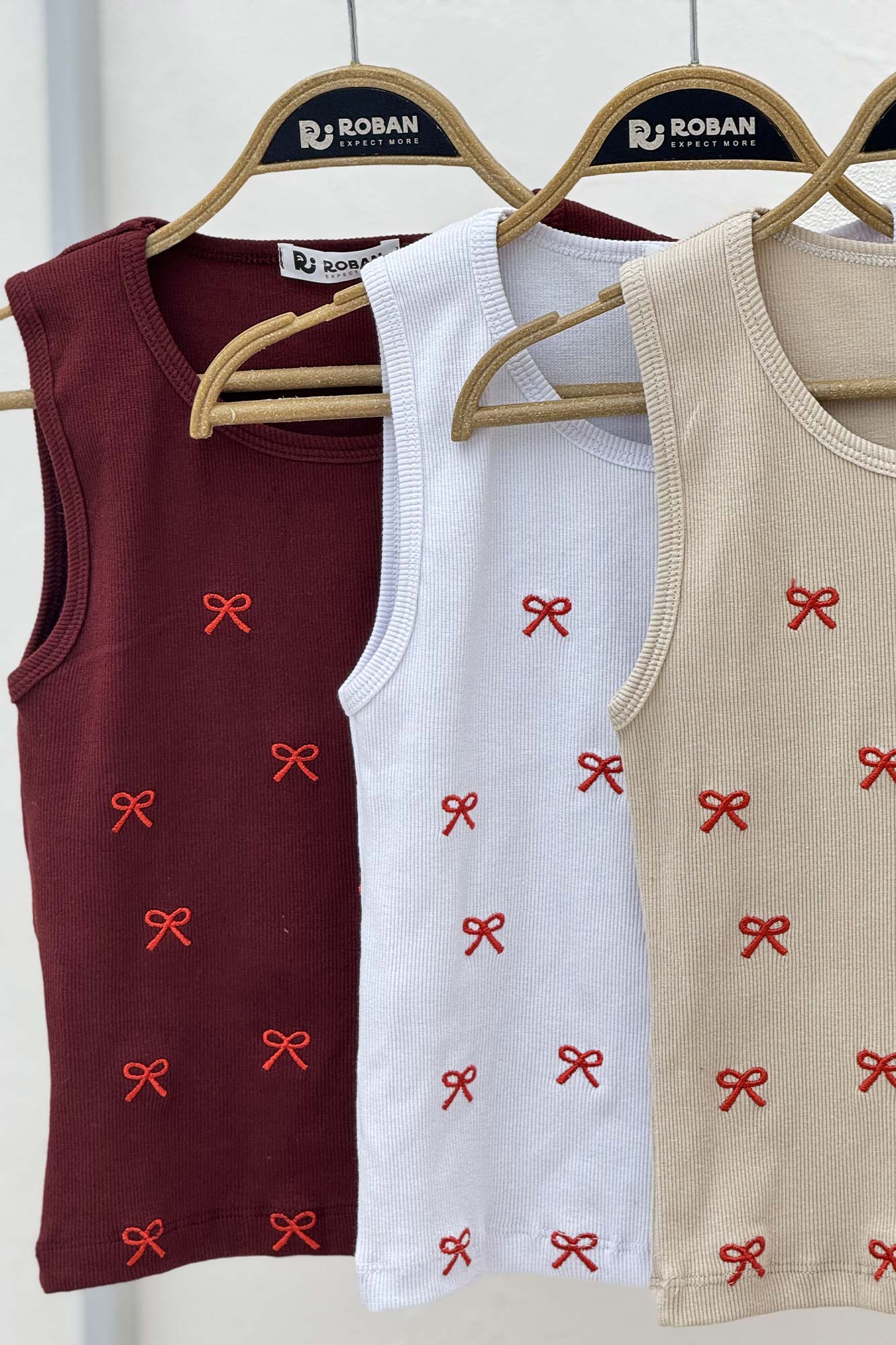 تاپ فانریپ گلدوزی پاپیون