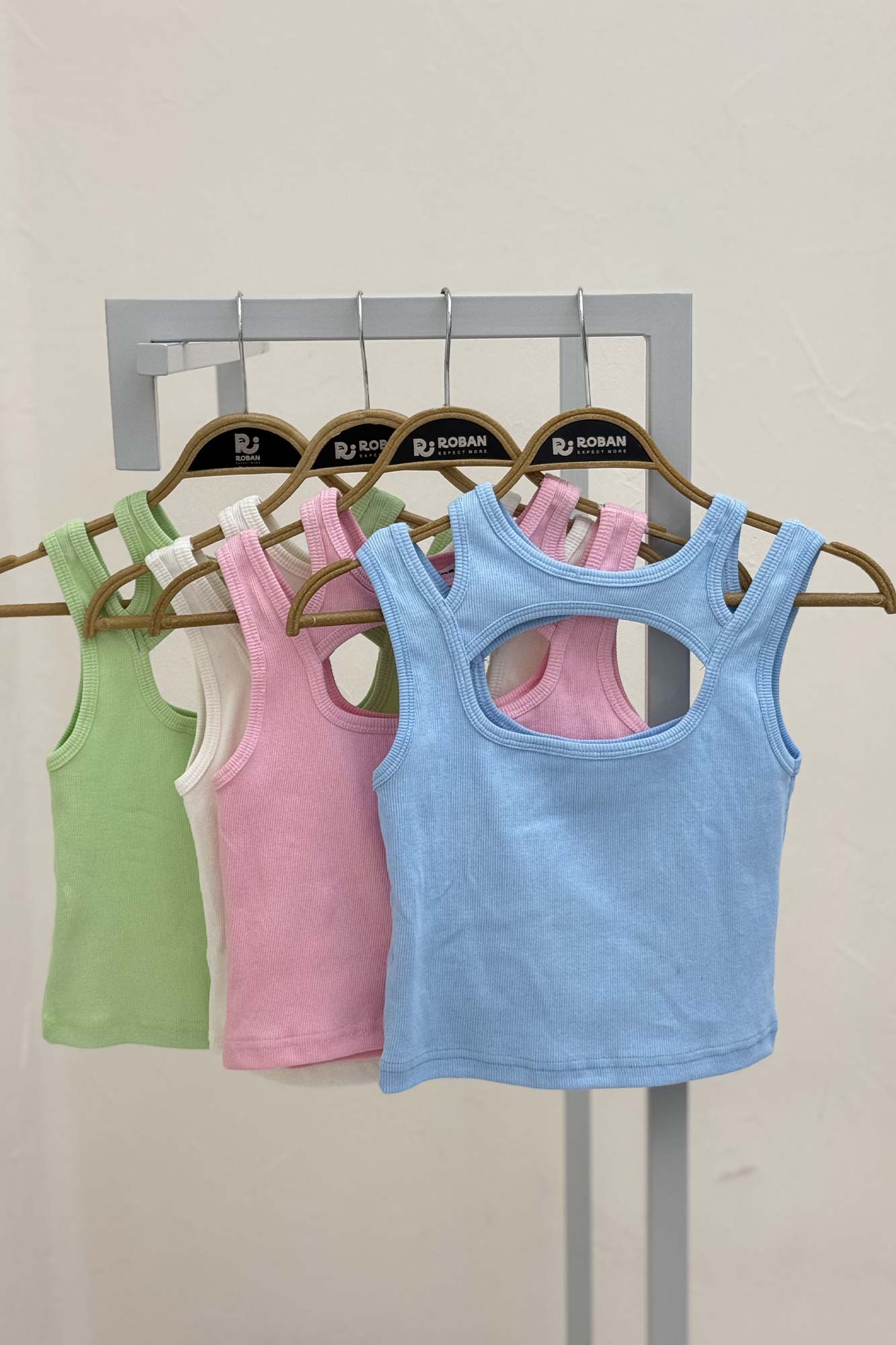 تاپ فانریپ دوتیکه سینه باز