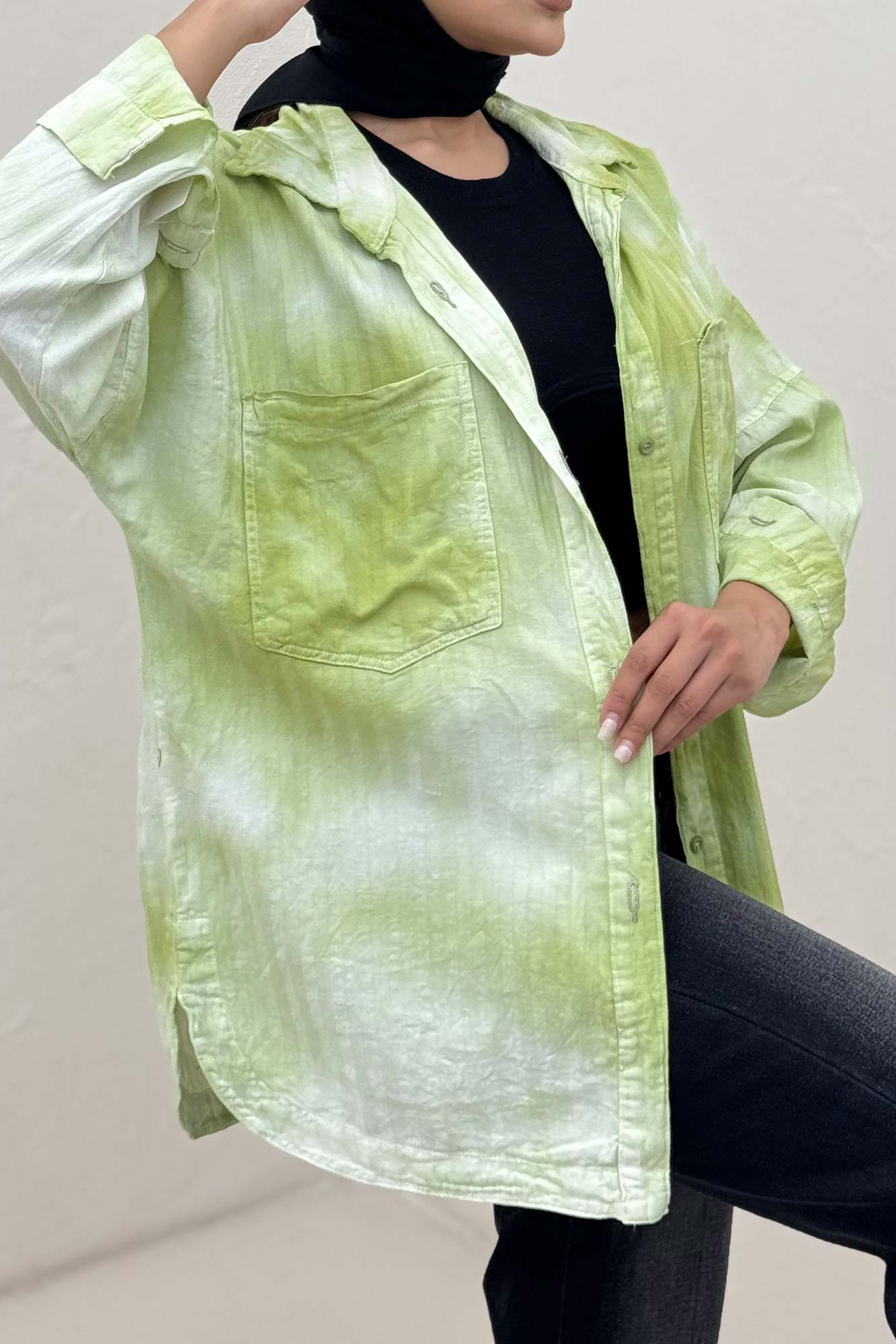 مانتو راه راه پایین هلال بلند دو جیب (آبرنگی) TR