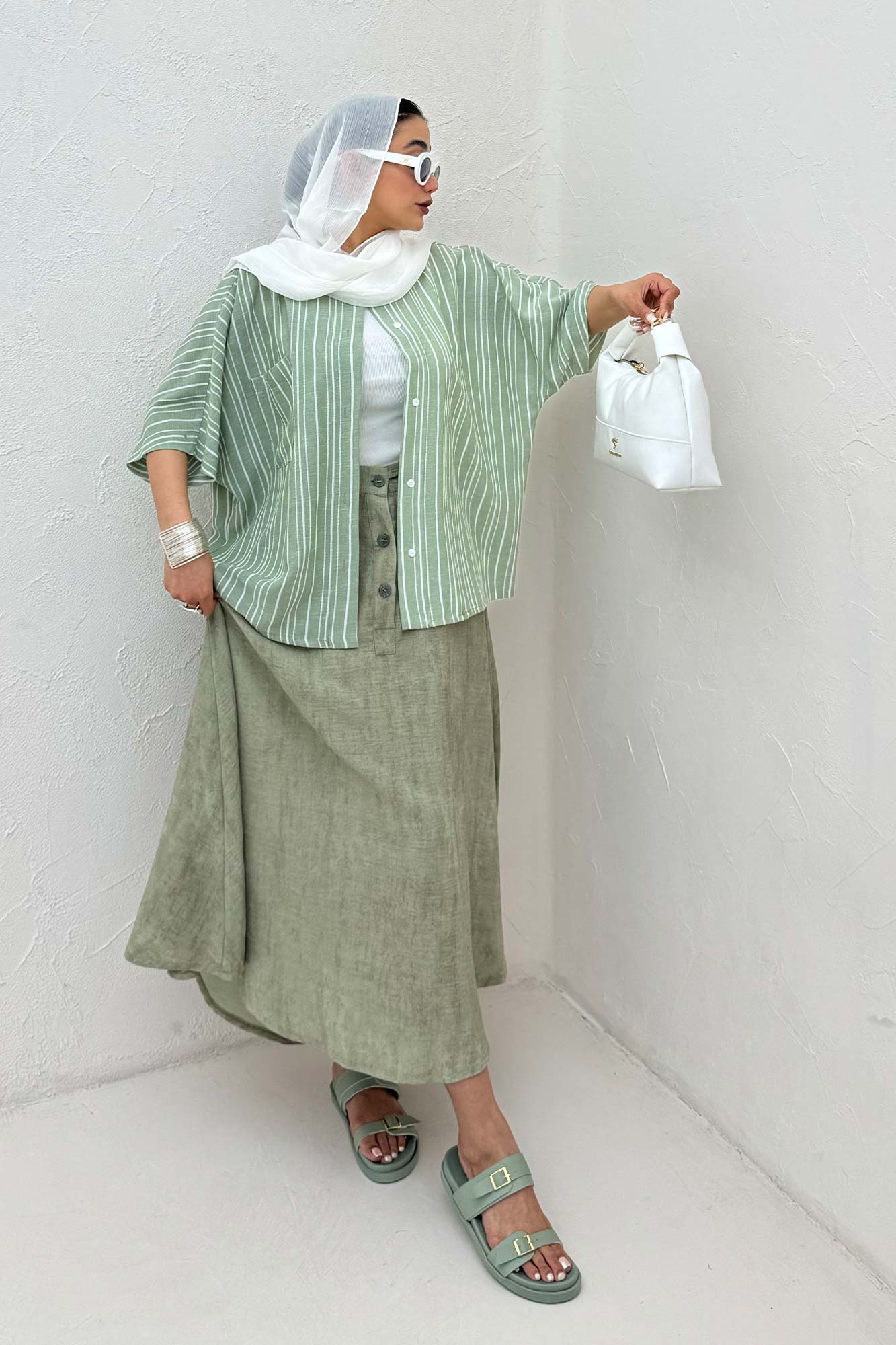 شومیز یقه سه سانت لینن زارا