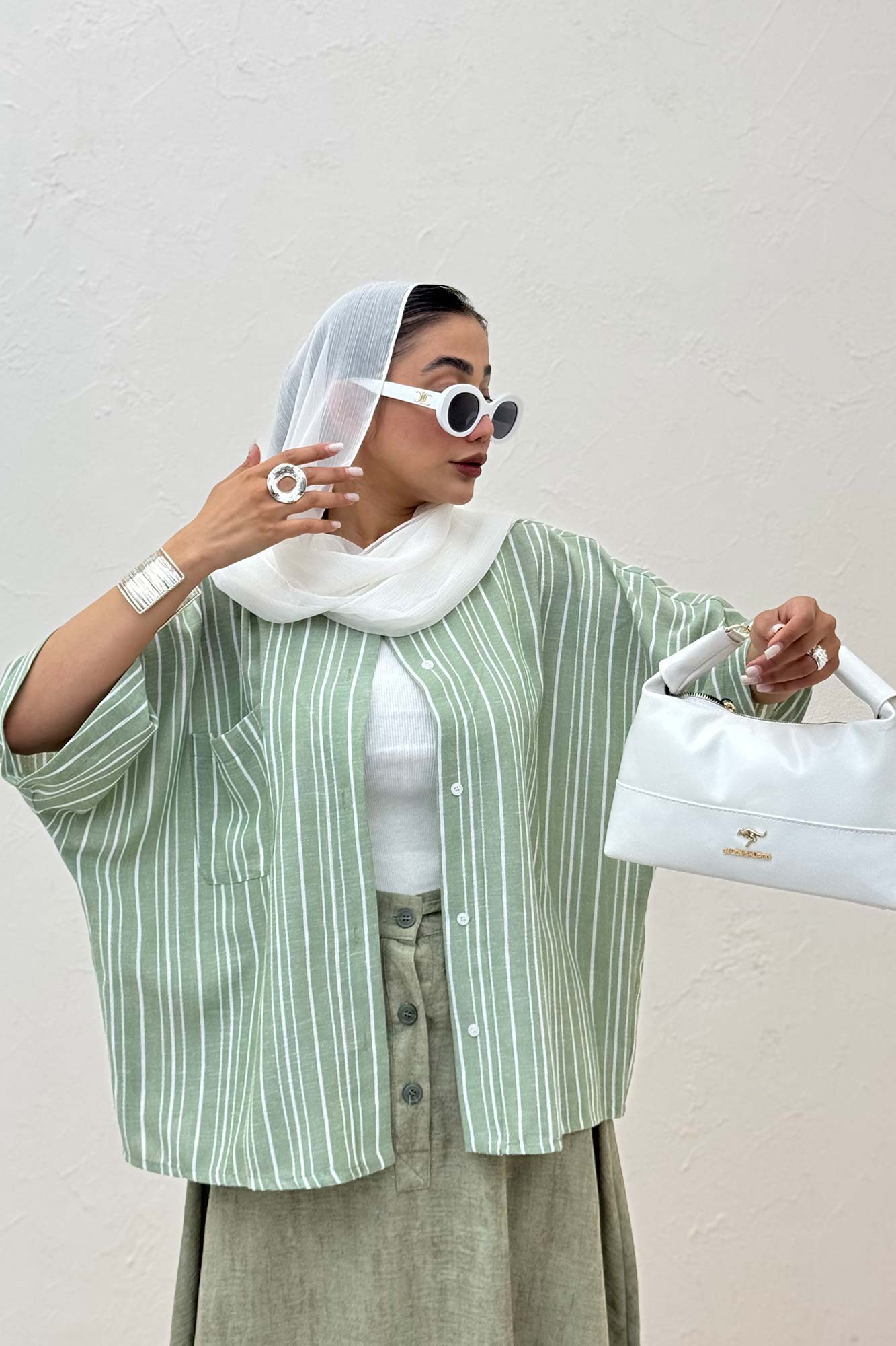 شومیز یقه سه سانت لینن زارا