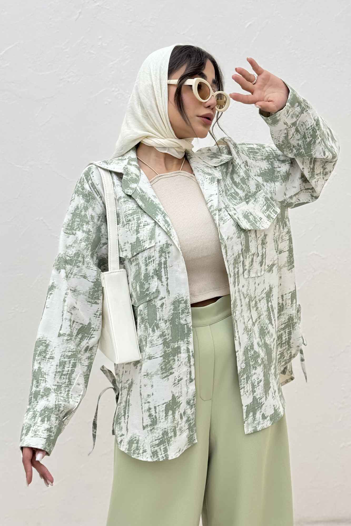 مانتو دو جیب پاکتی پرینتی بغل بند کد 3