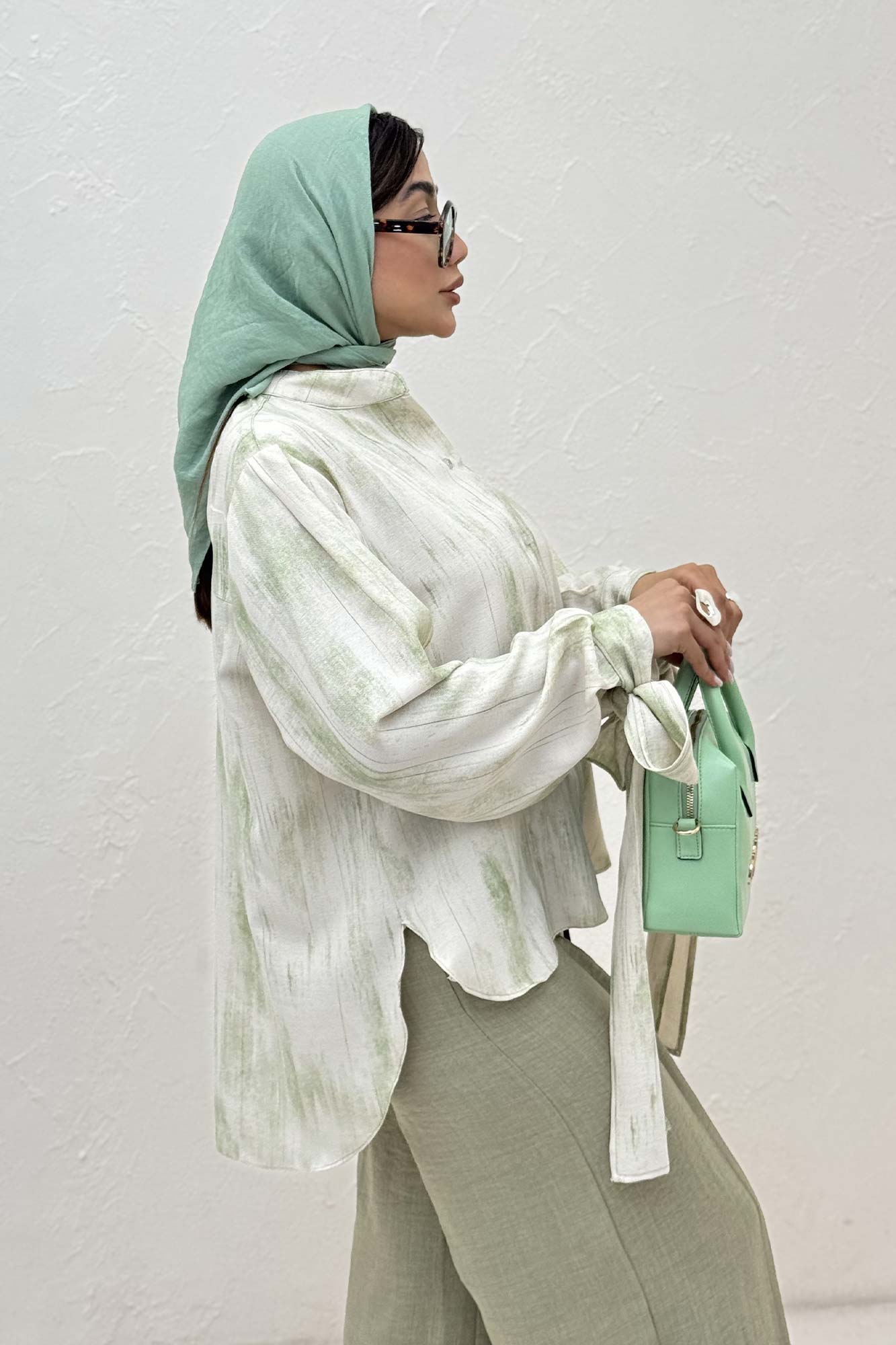 شومیز پرینتی یقه سه سانت مچ پیچ کد2