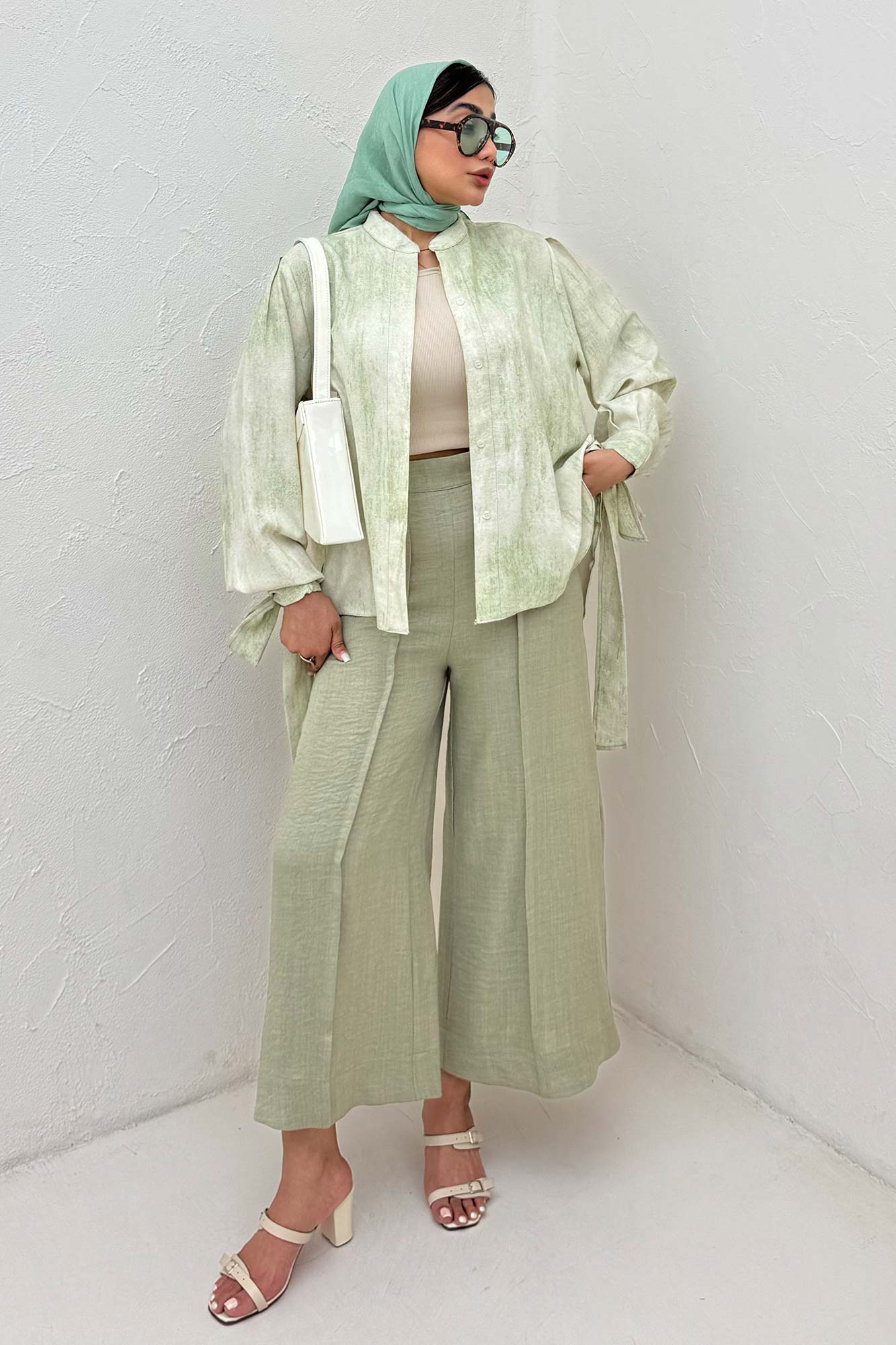 شومیز پرینتی یقه سه سانت مچ پیچ کد1