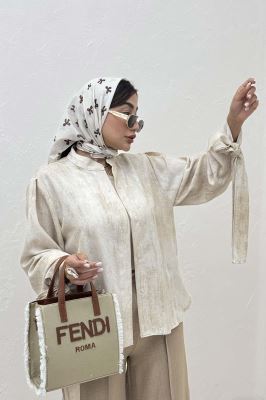 شومیز پرینتی یقه سه سانت مچ پیچ کد1