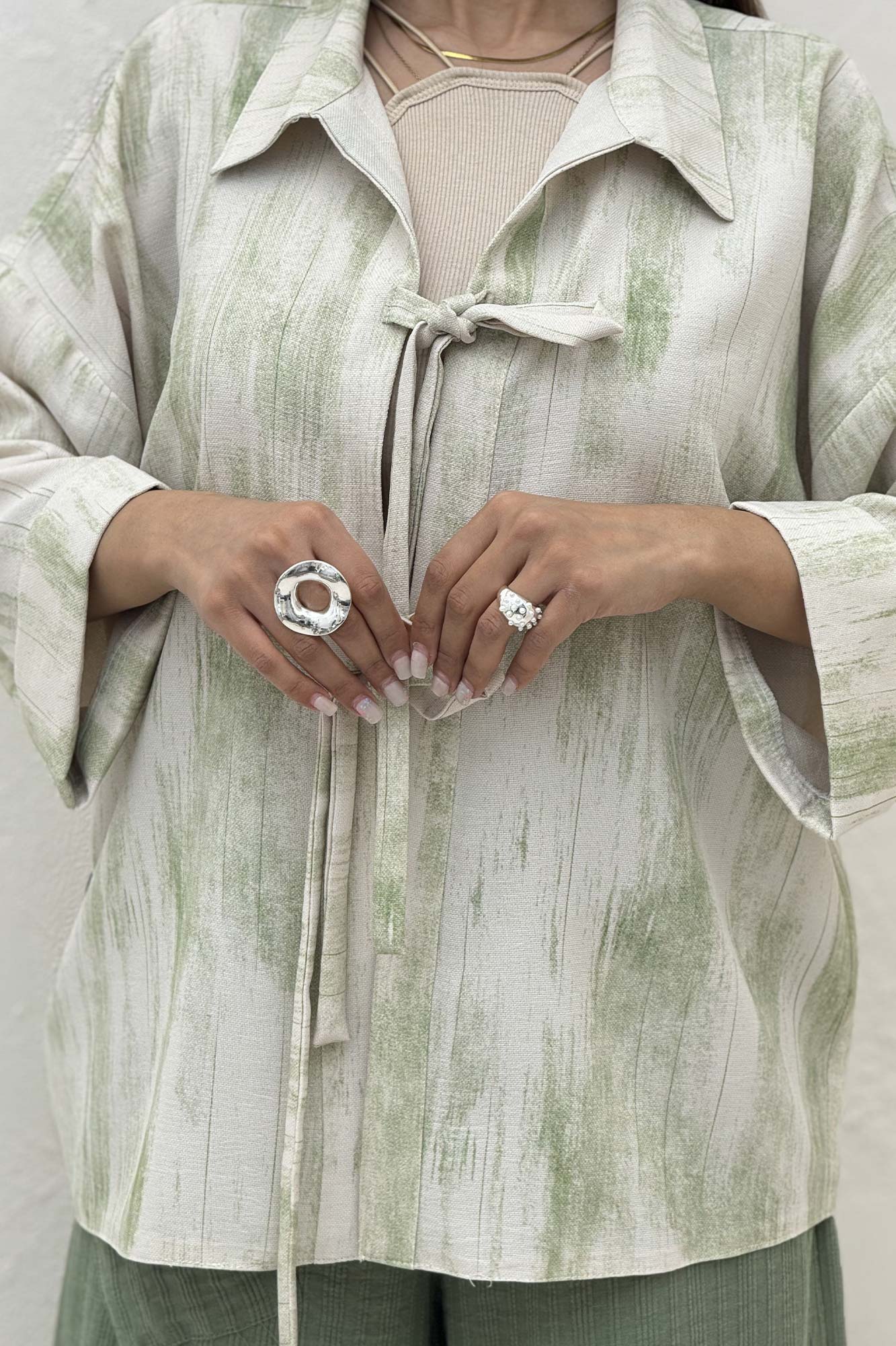 مانتو پرینتی پشت ریلی جلو دو بند کد 2