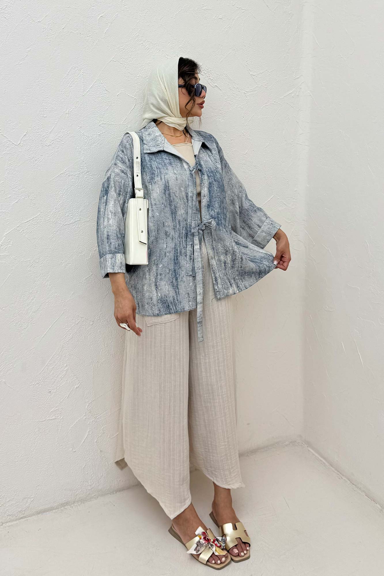 مانتو پرینتی پشت ریلی جلو دو بند کد 1