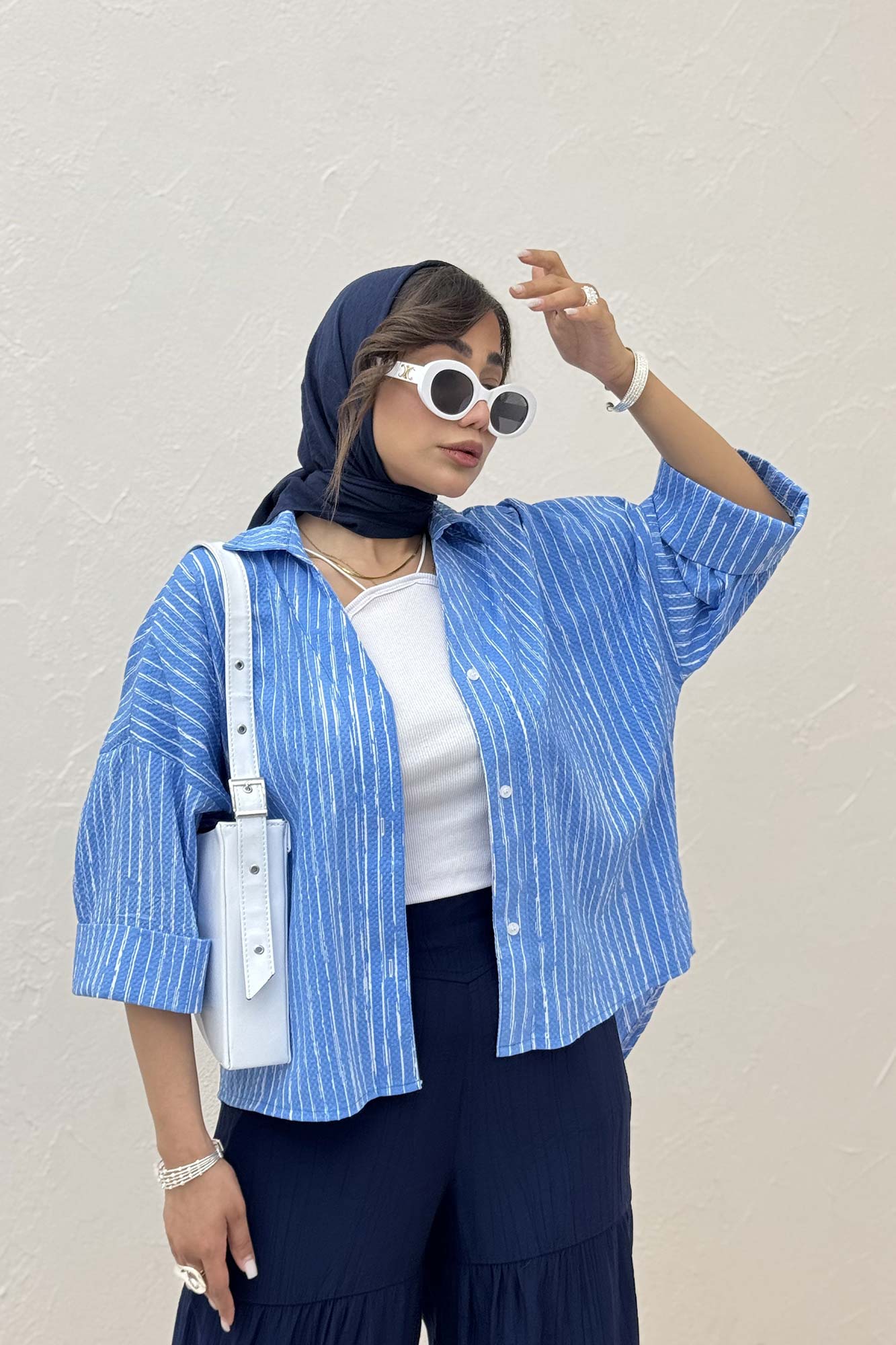 شومیز راه راه زارا پشت بلند آستین پاکتی 